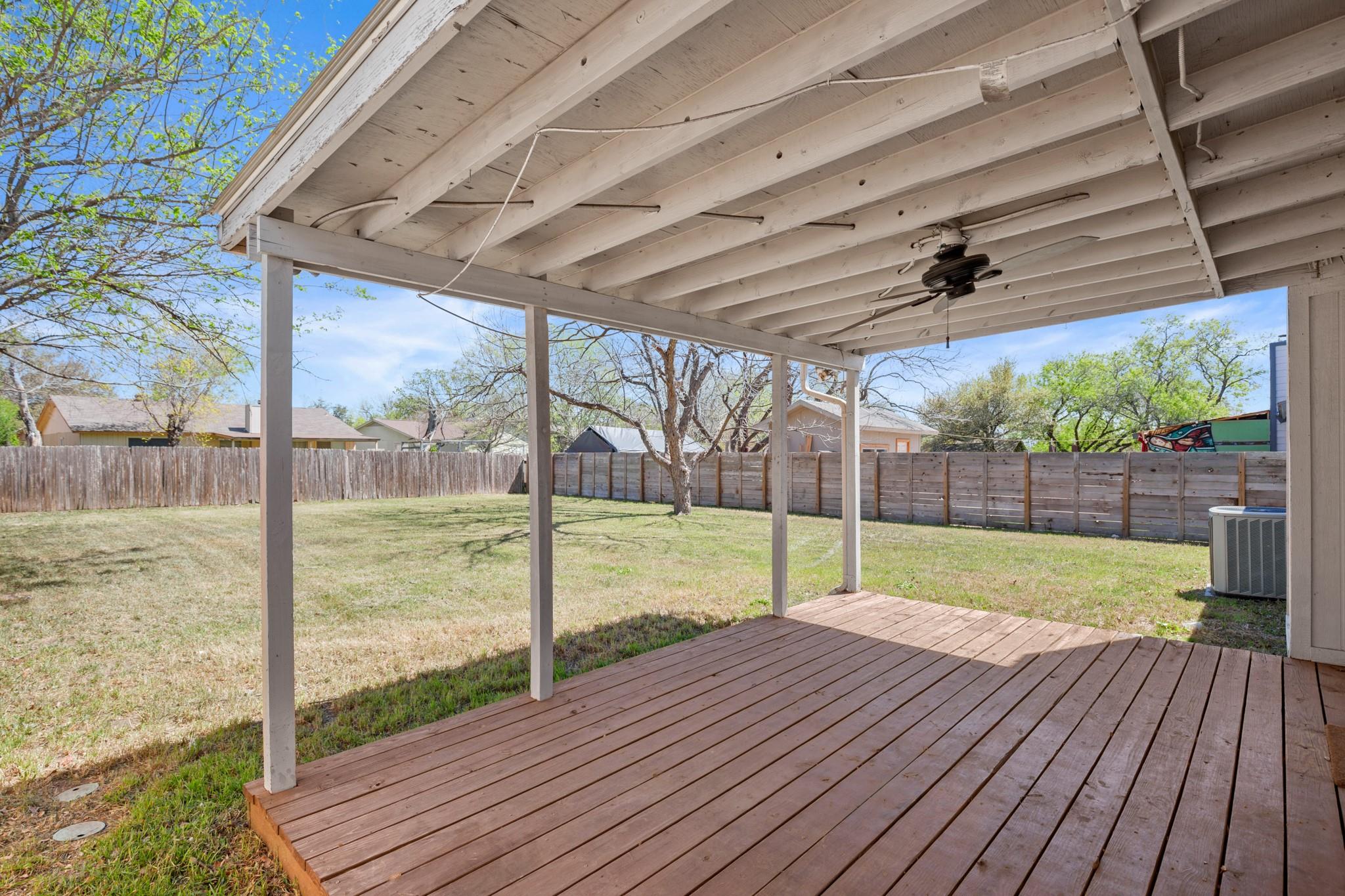 110 W Garrett RUN