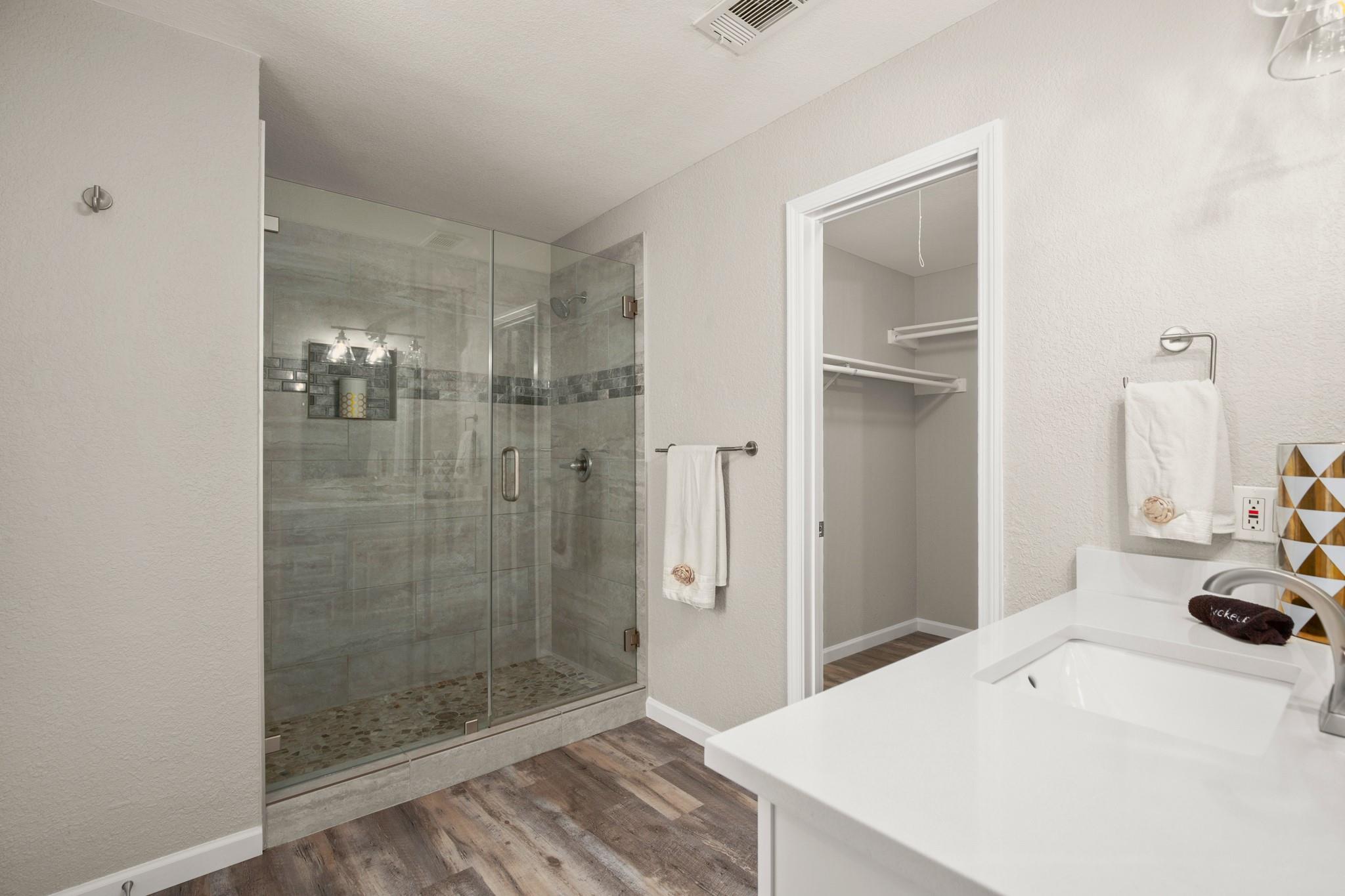 110 W Garrett RUN