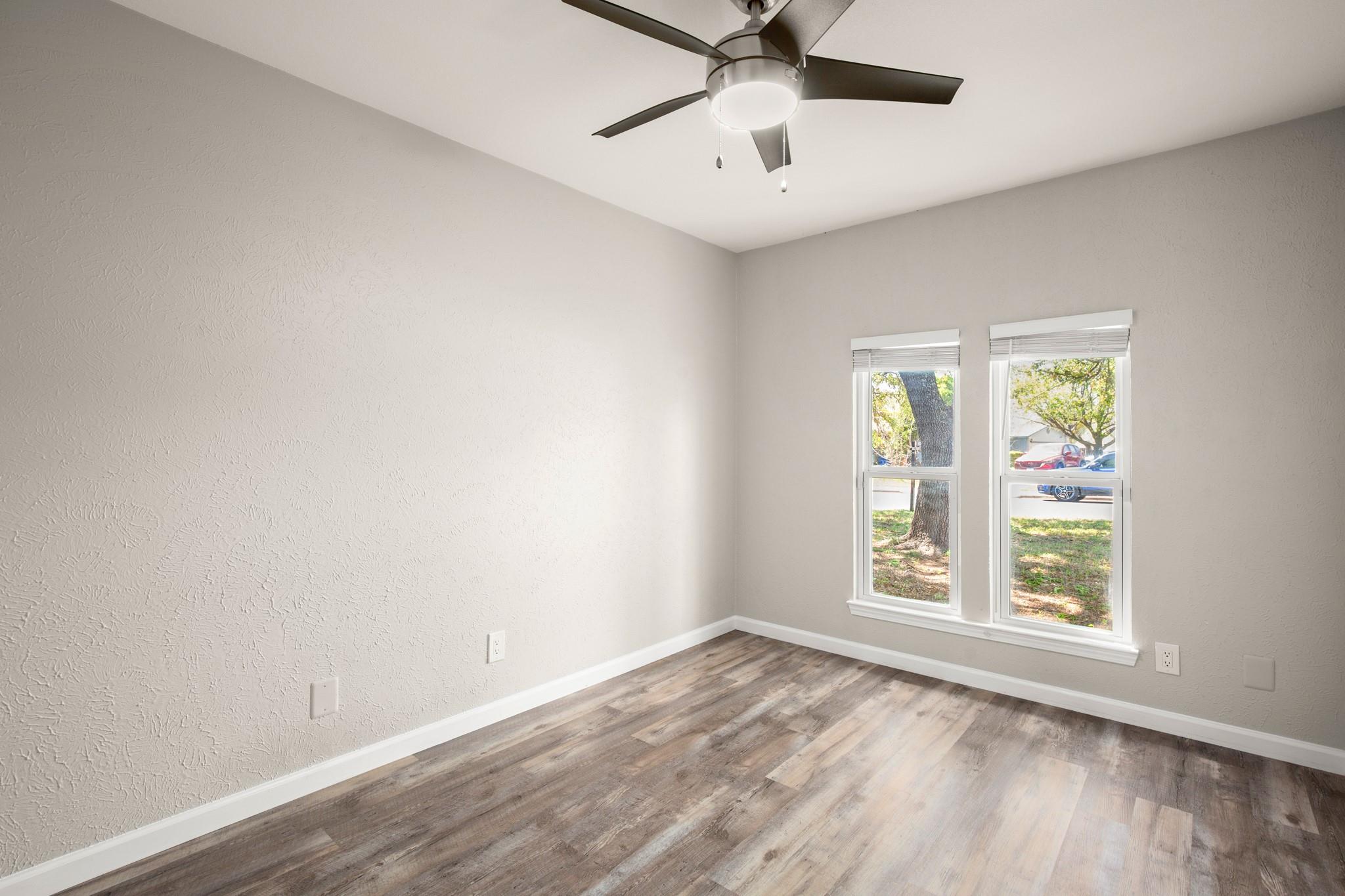 110 W Garrett RUN