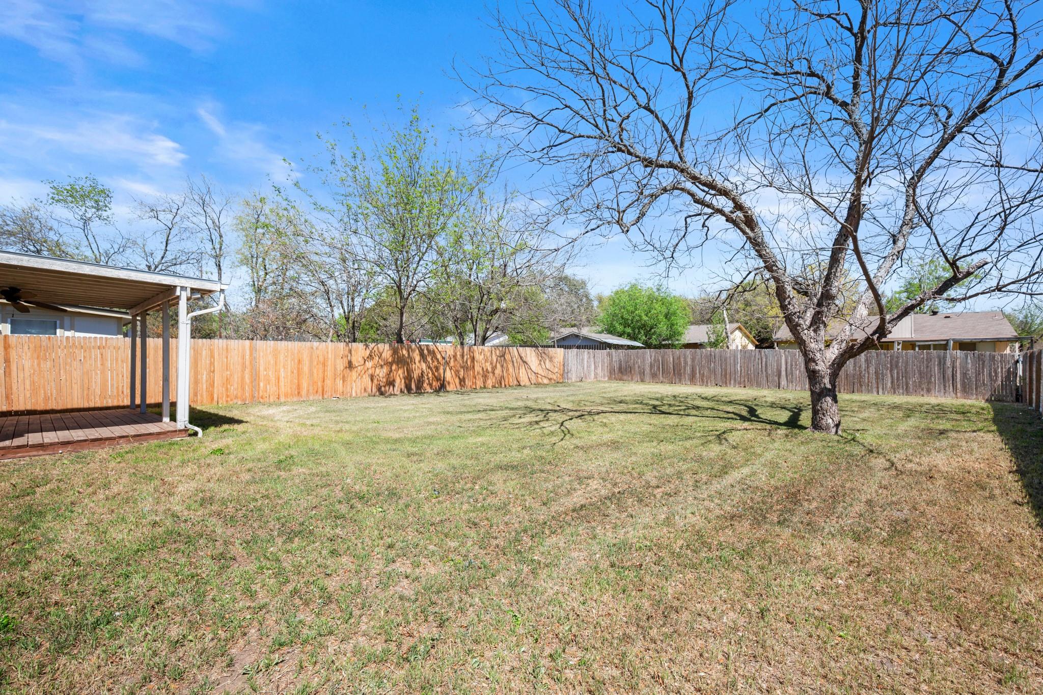 110 W Garrett RUN