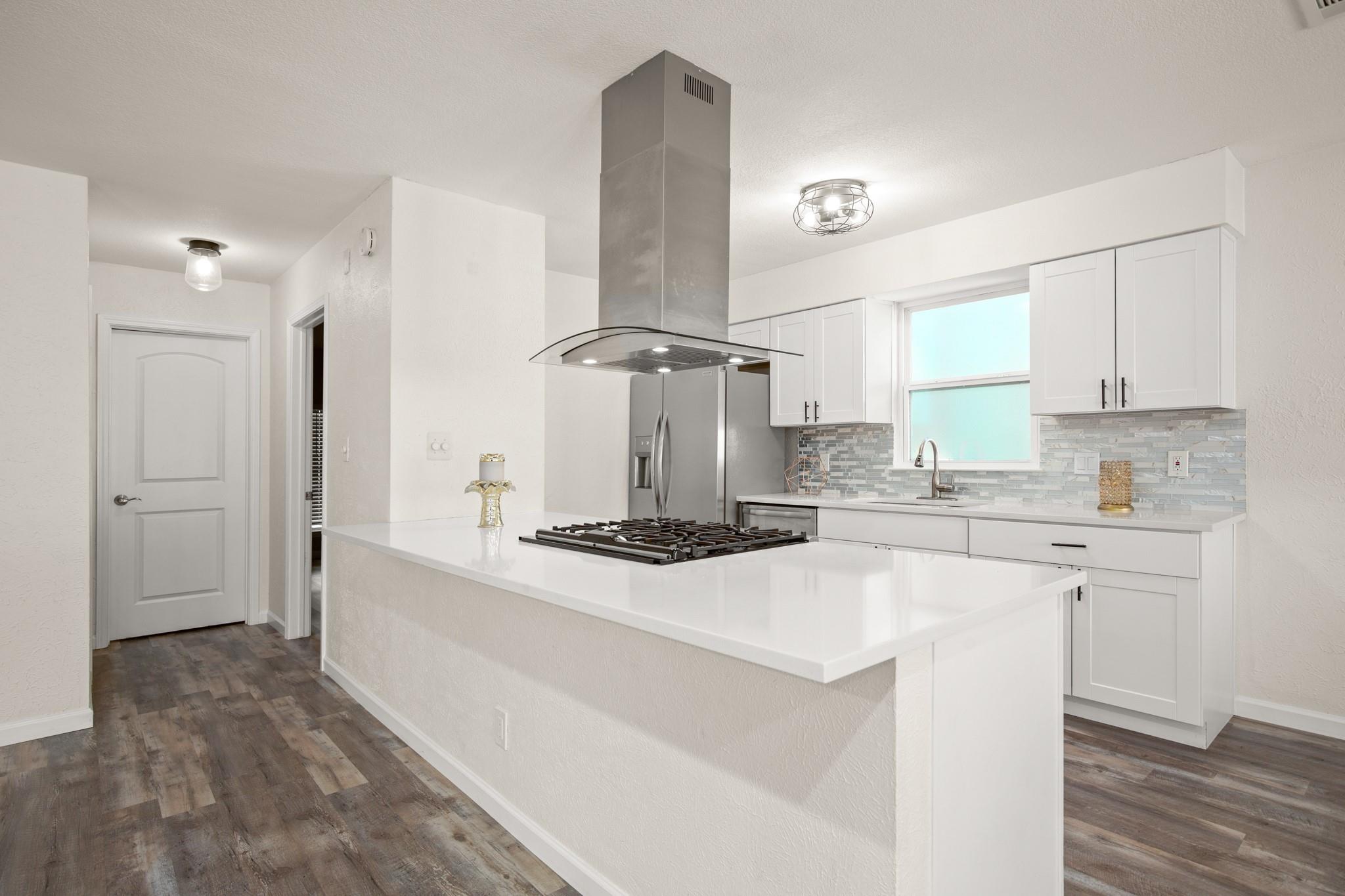110 W Garrett RUN
