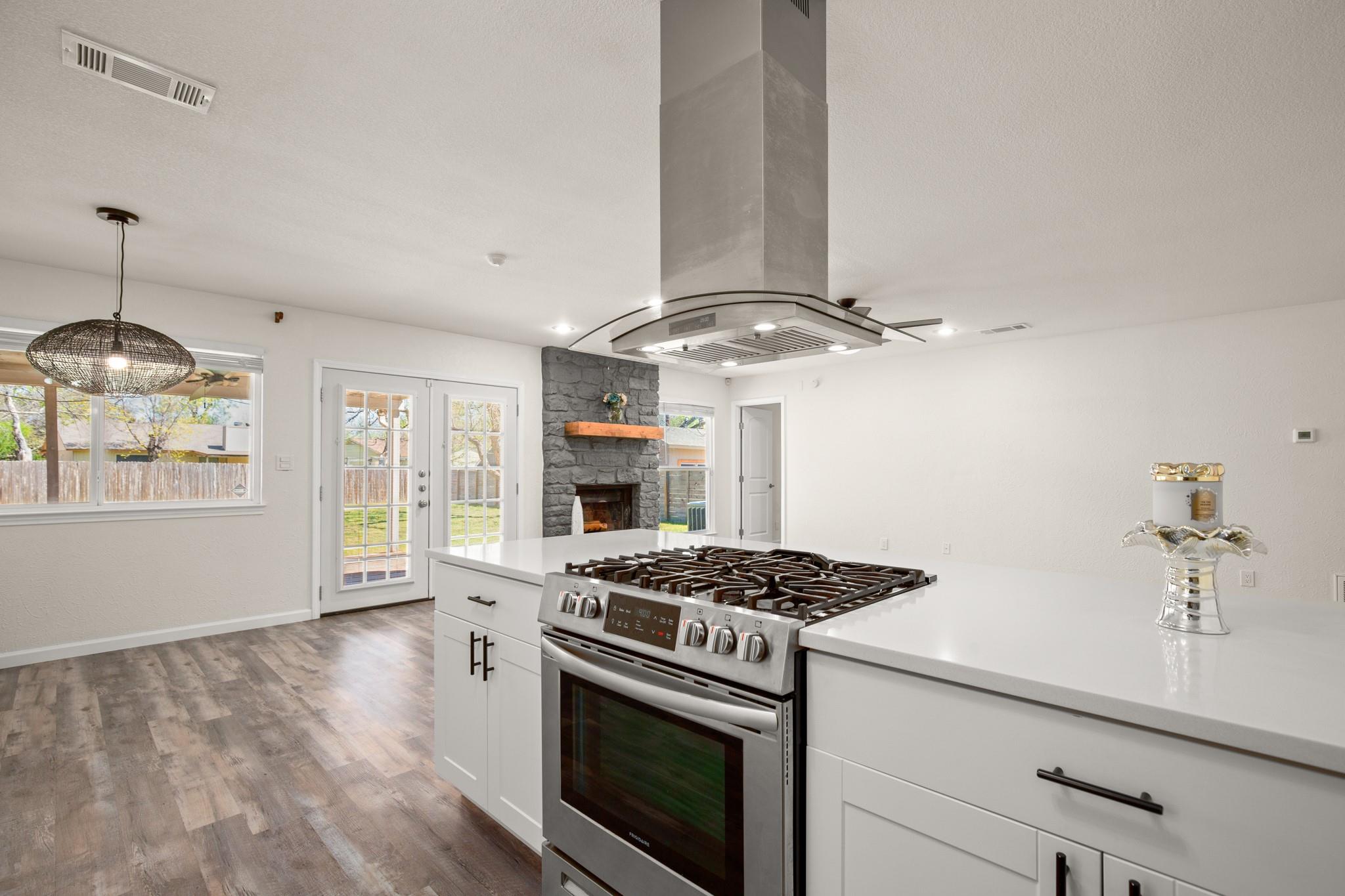 110 W Garrett RUN