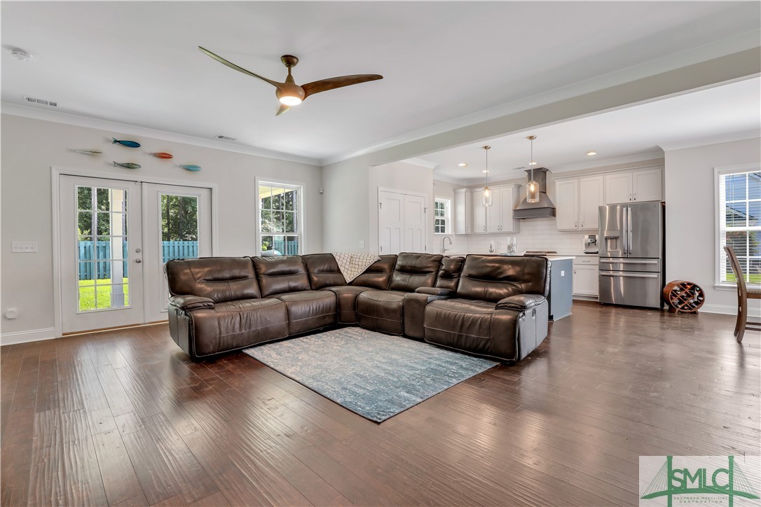 95 Simcoe Lake Drive