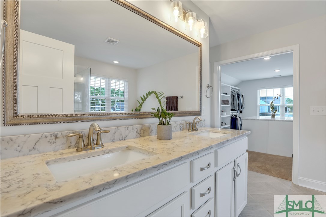 95 Simcoe Lake Drive