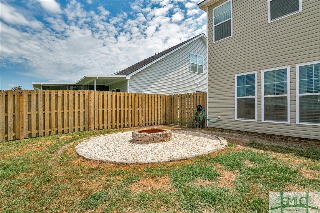 234 Lakepointe Drive
