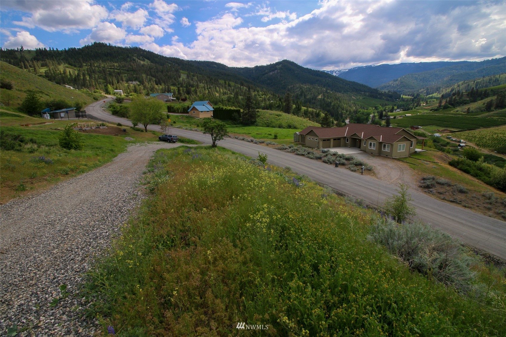 4925 Whispering Ridge Drive