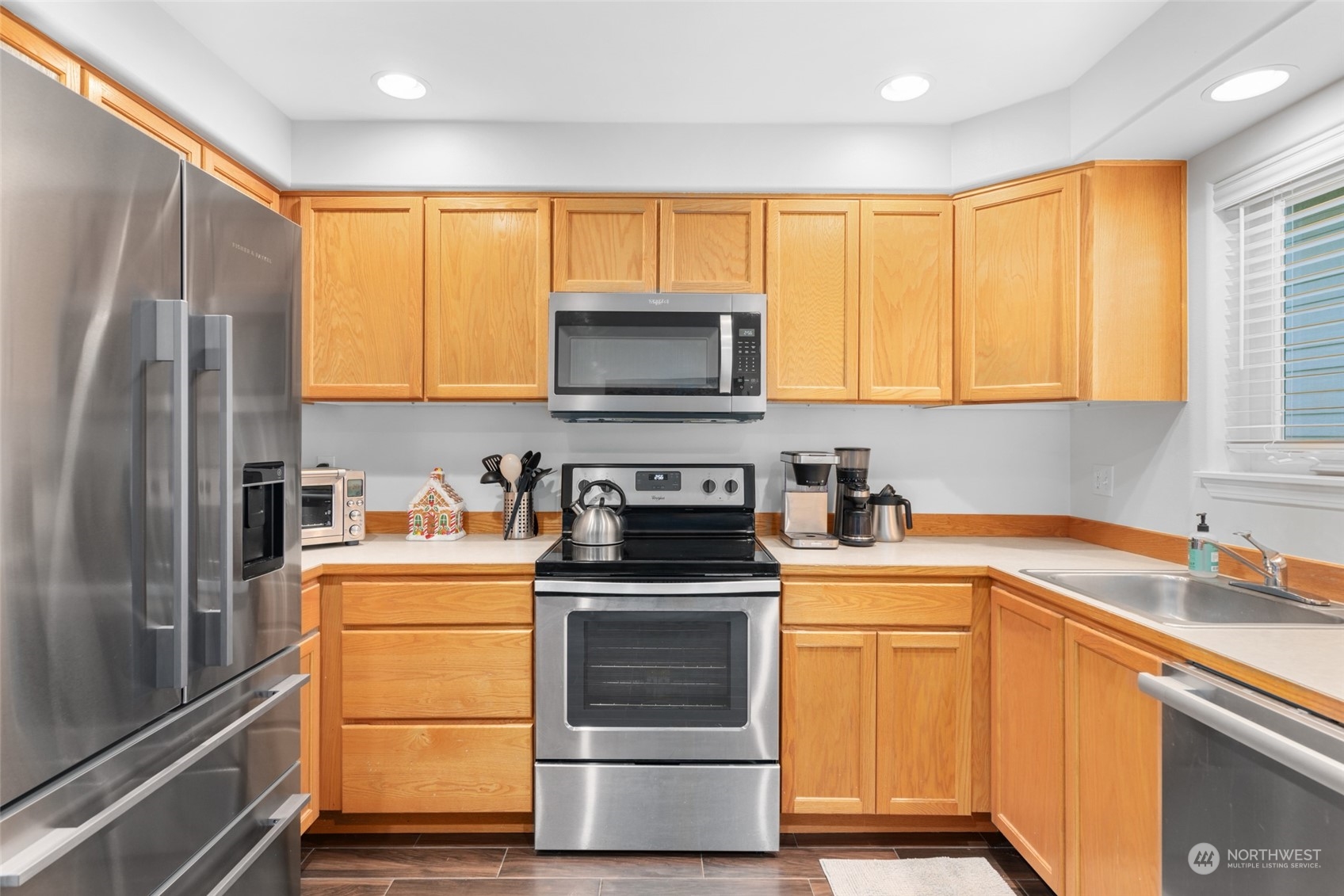 138 W Whitman Unit: 3