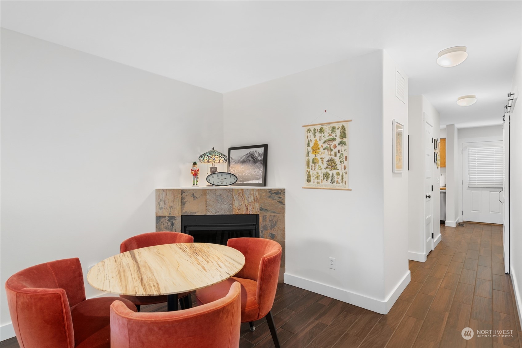 138 W Whitman Unit: 3