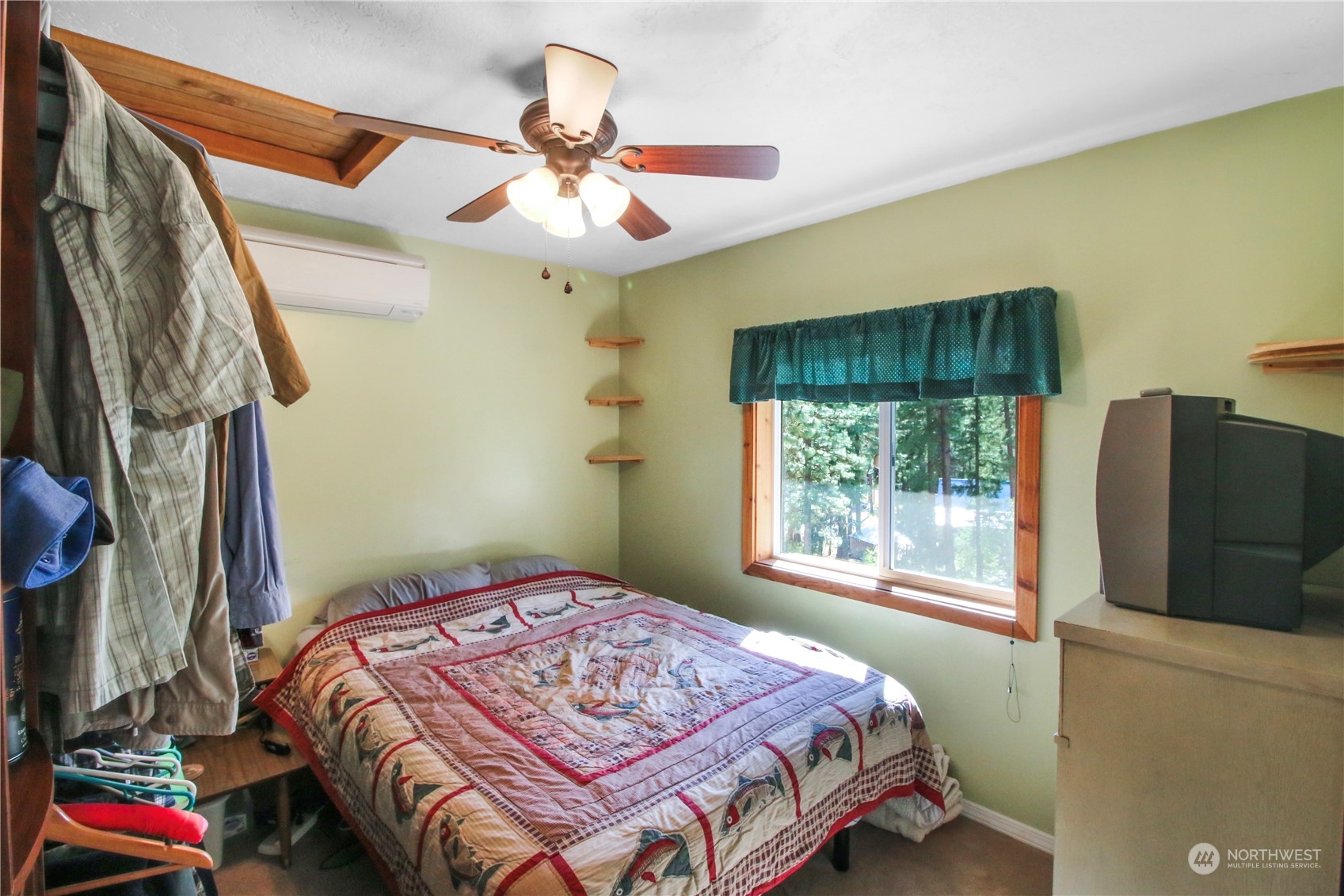 25810 Bridle Lane