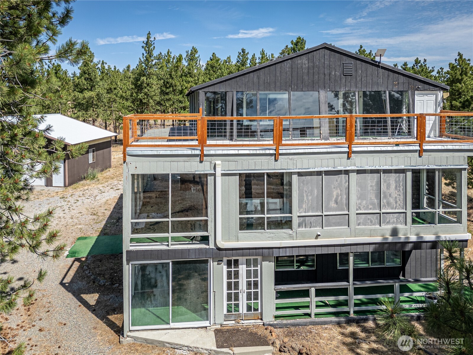 107 Pioneer Lane