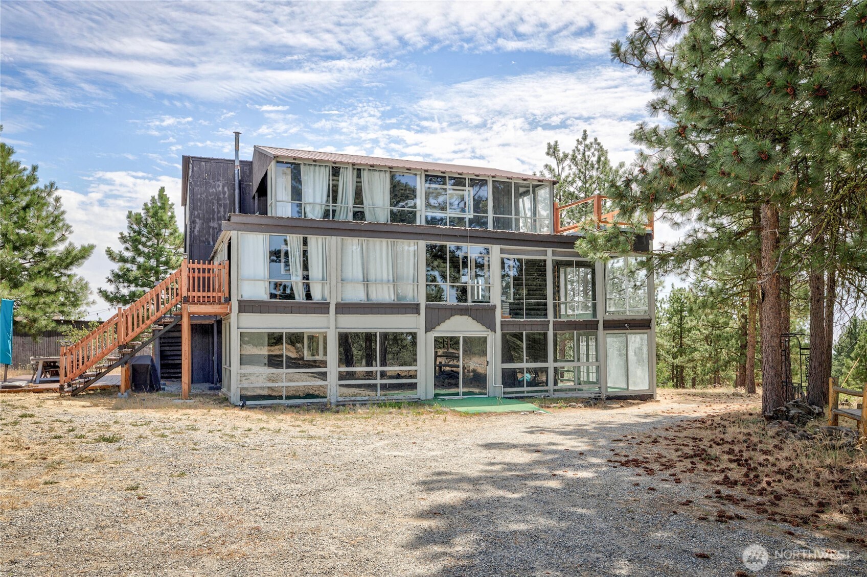 107 Pioneer Lane