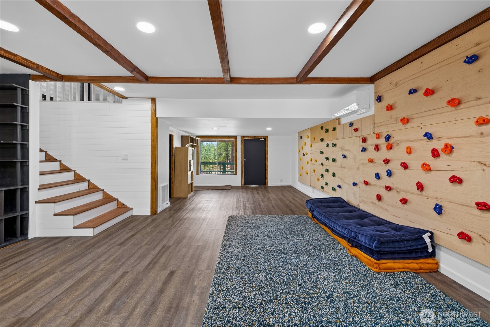107 Pioneer Lane