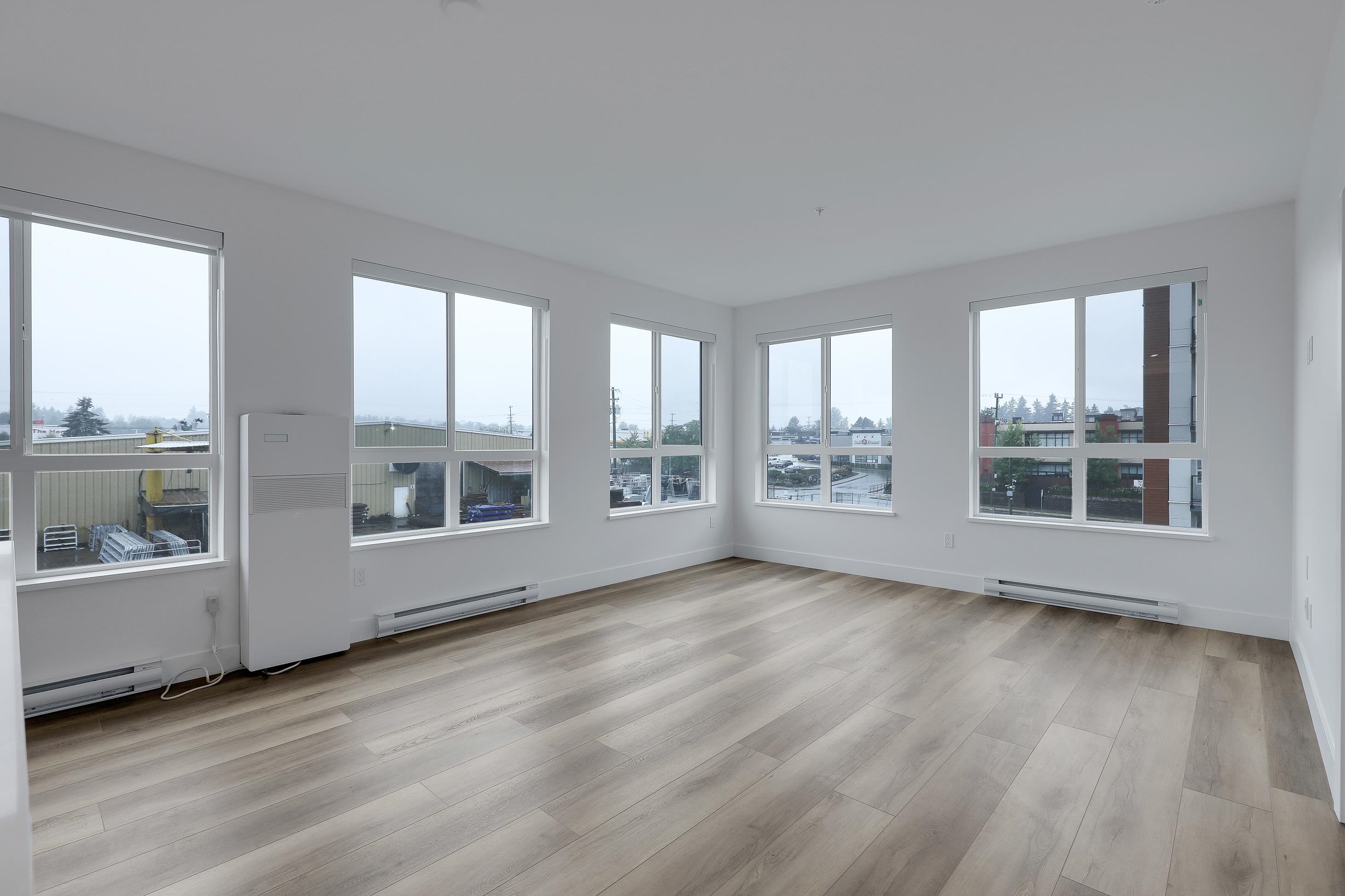 312 30494 CARDINAL AVE Unit: 312