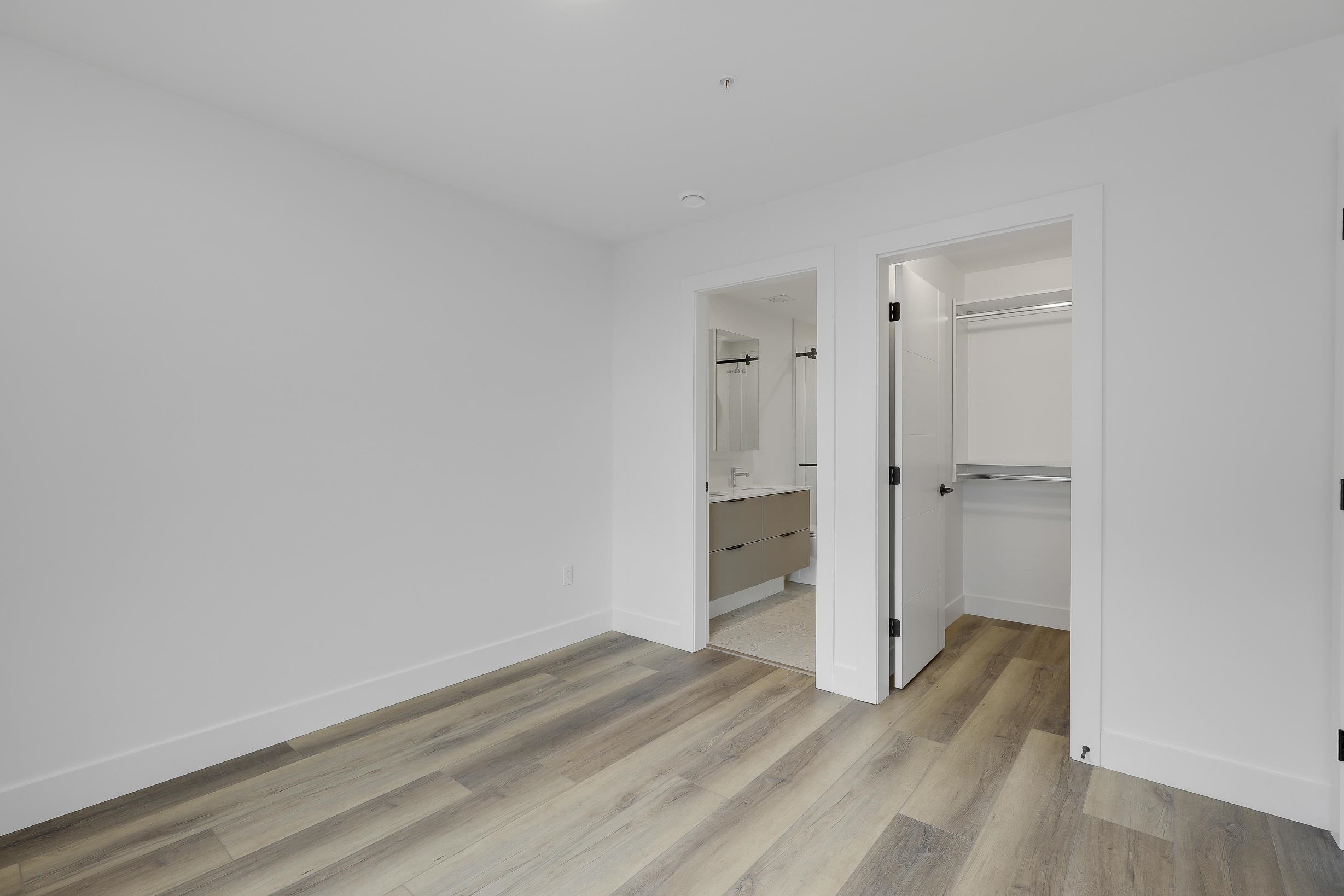 312 30494 CARDINAL AVE Unit: 312