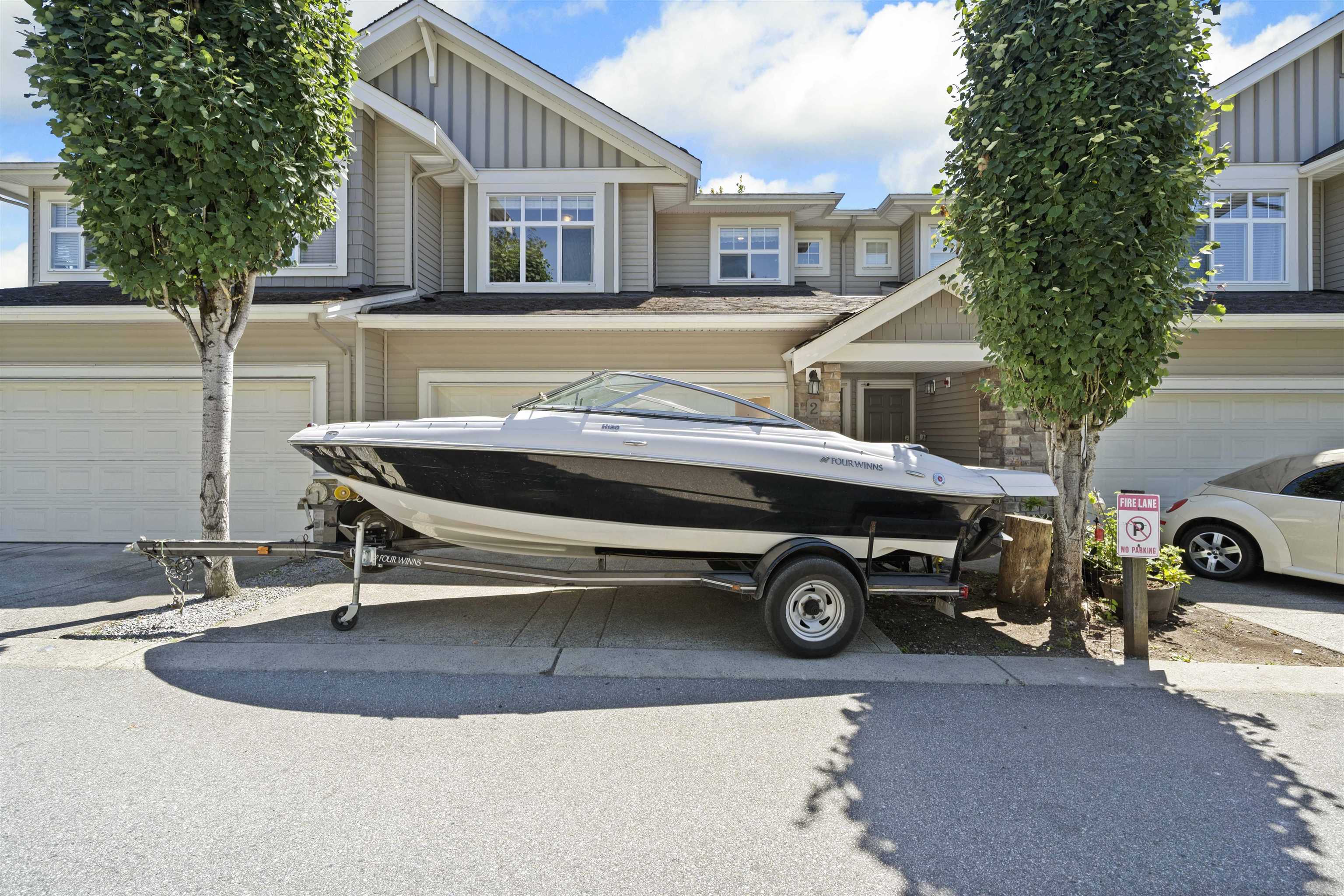 2 11282 COTTONWOOD DR Unit: 2