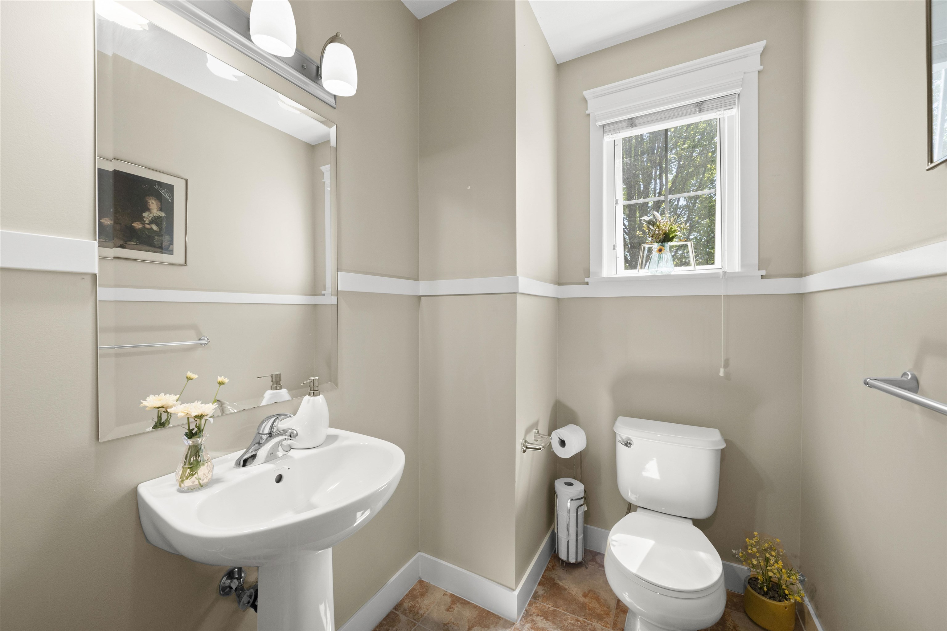 2 11282 COTTONWOOD DR Unit: 2