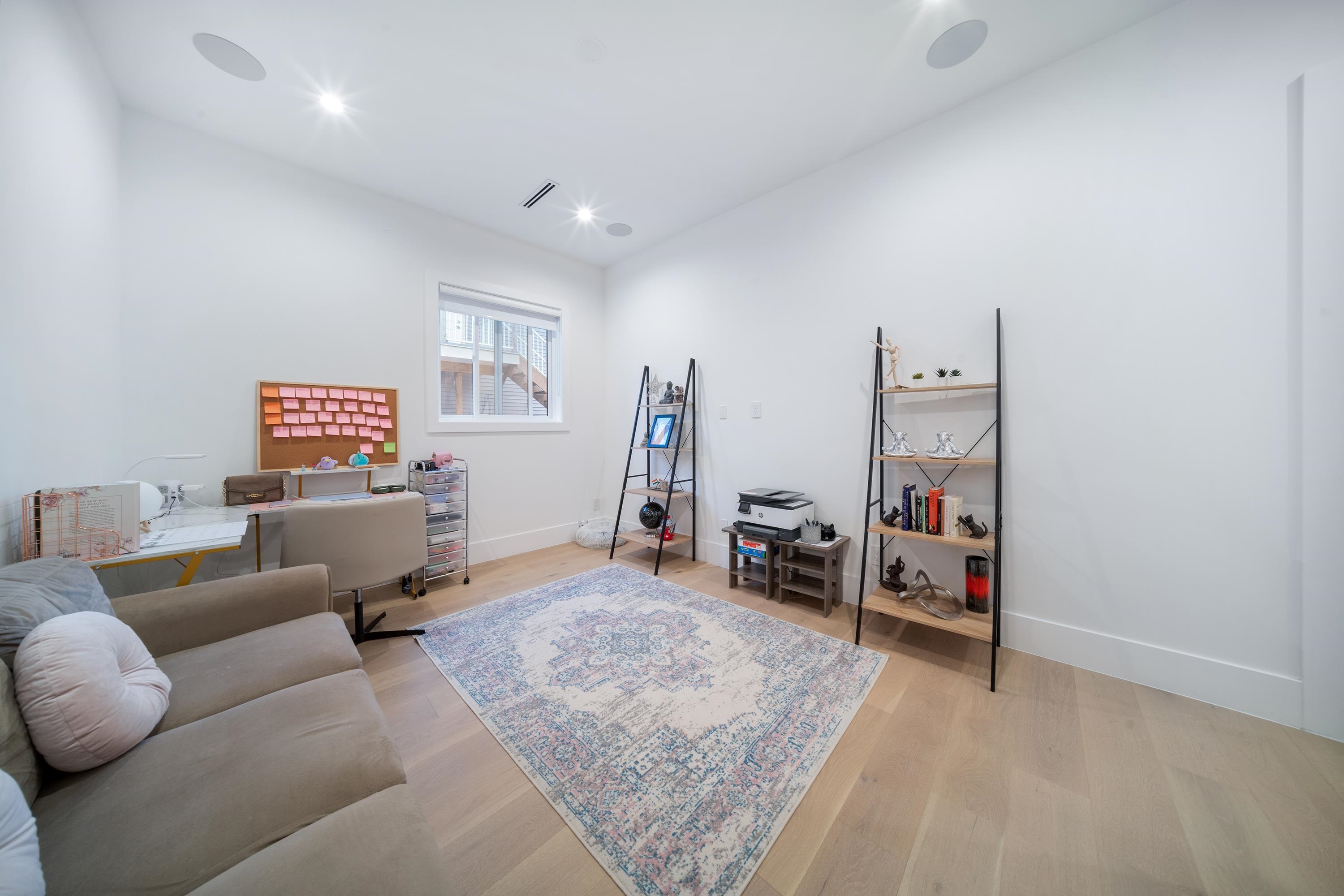 14022 20A AVE, Surrey