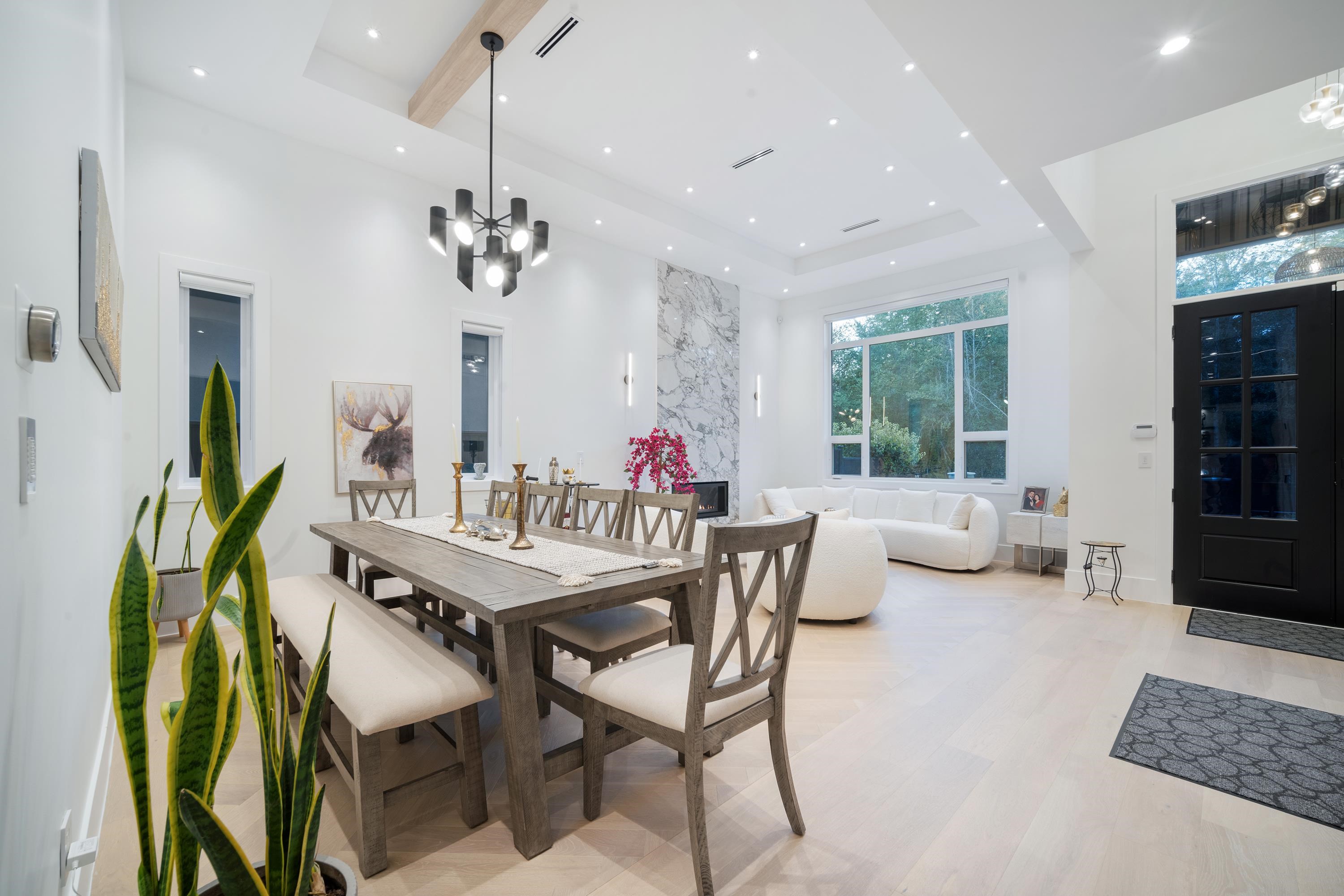 14022 20A AVE, Surrey