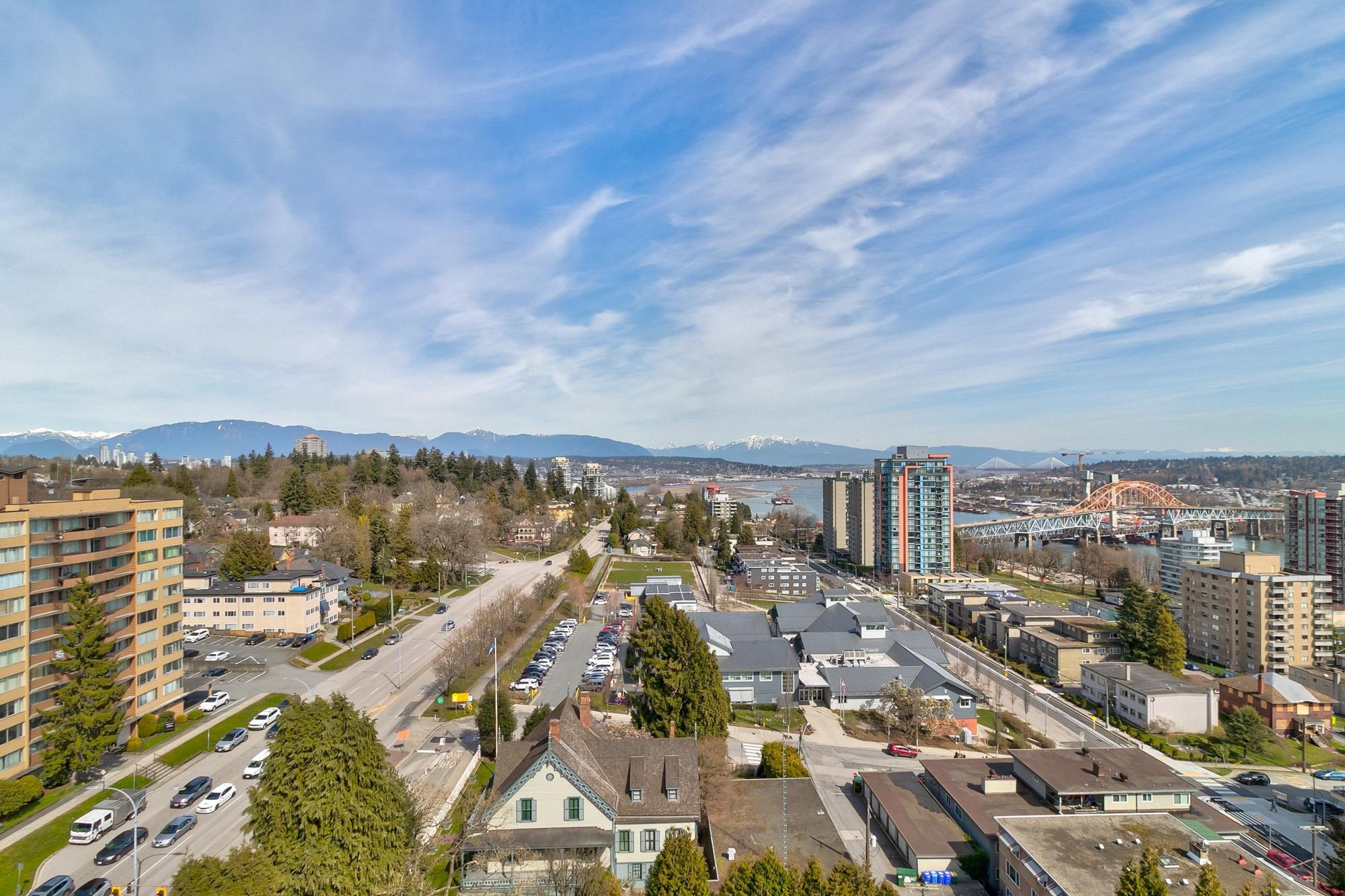 1702 320 ROYAL AVE Unit: 1702