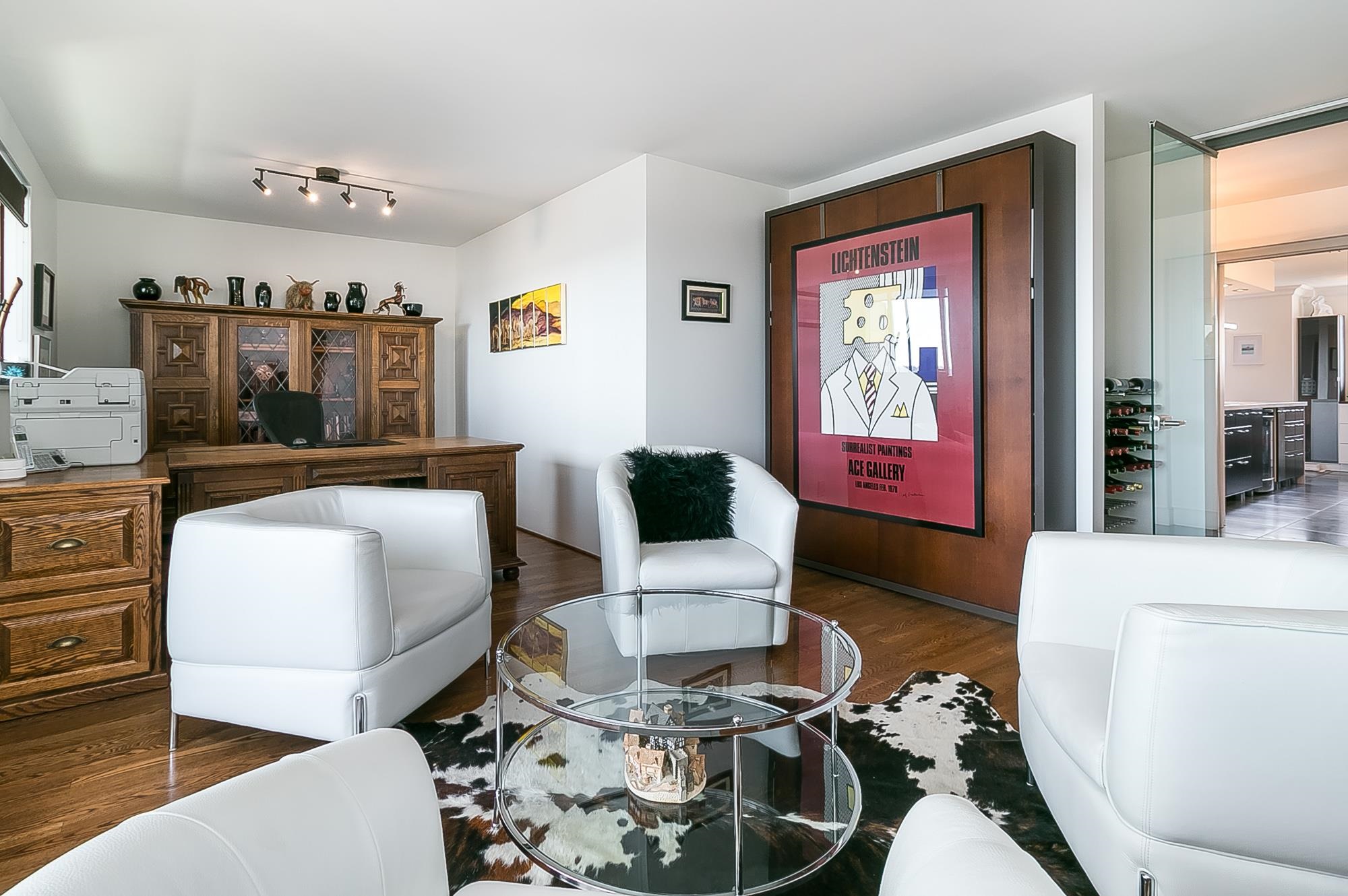 1702 320 ROYAL AVE Unit: 1702