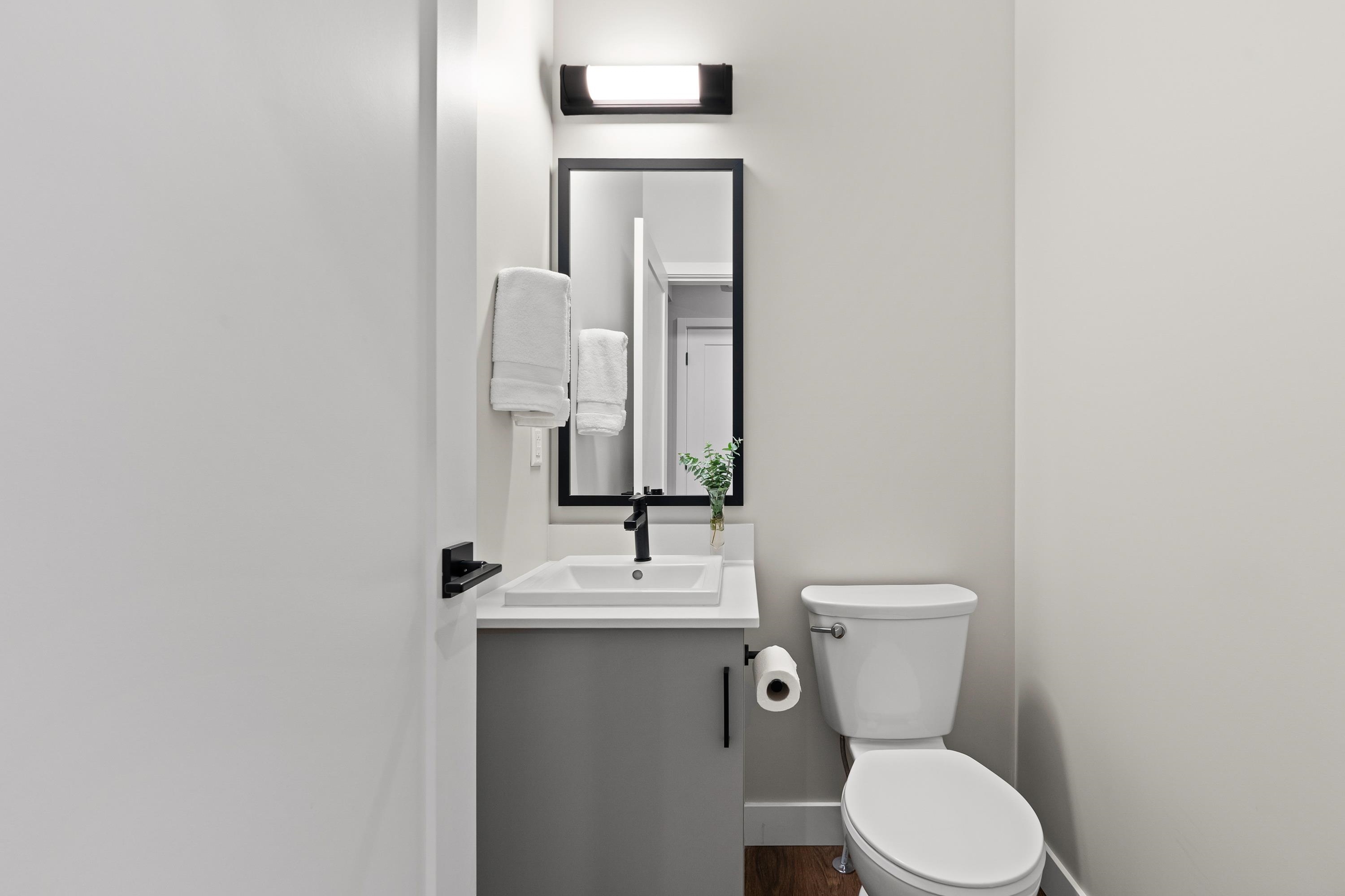 20 43610 CHILLIWACK MOUNTAIN RD, Chilliwack Unit: 20