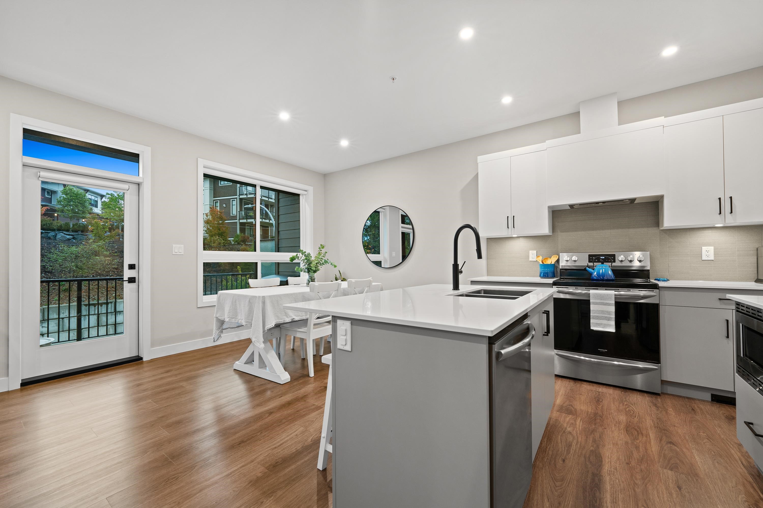 20 43610 CHILLIWACK MOUNTAIN RD, Chilliwack Unit: 20