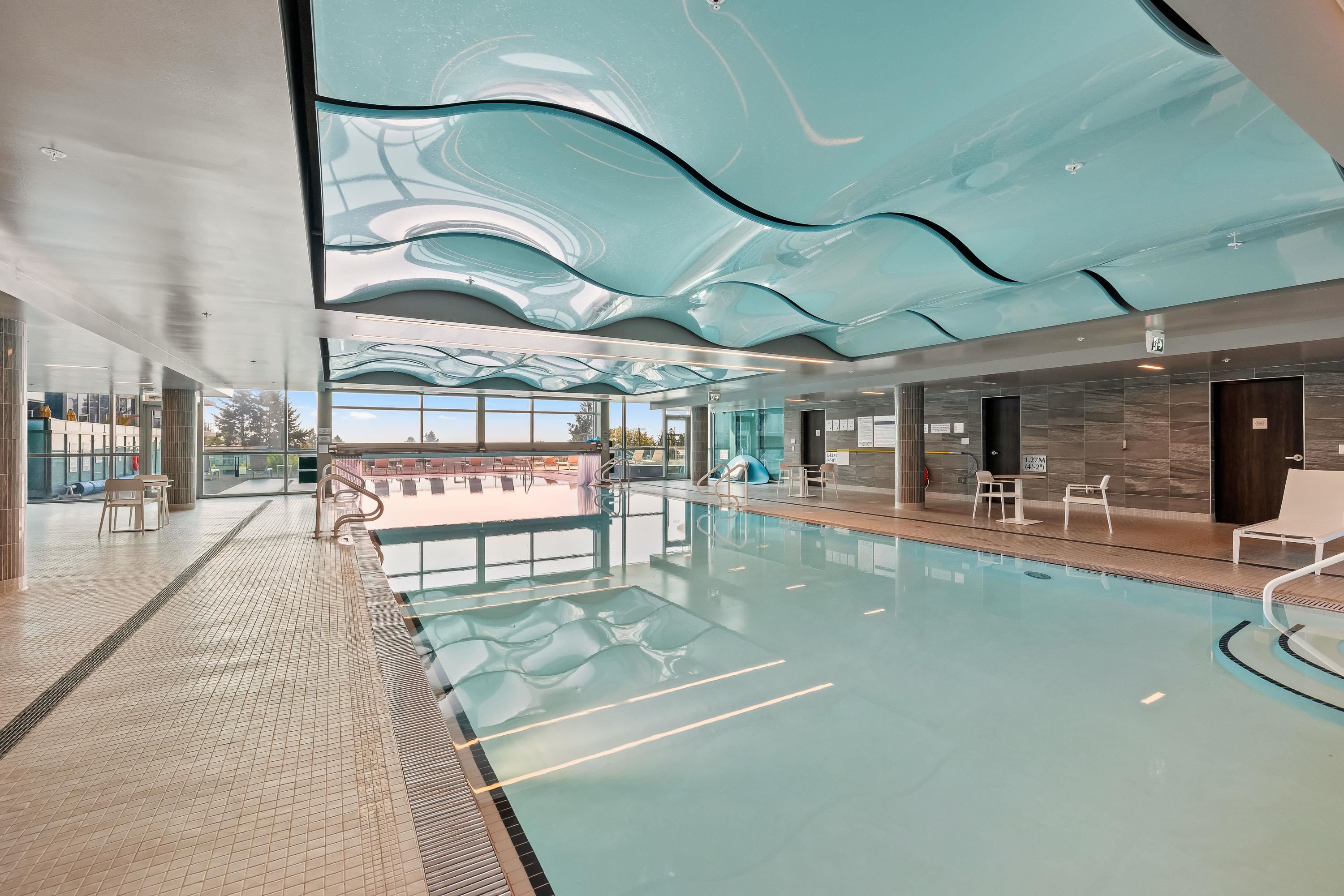 1804 1501 FOSTER STREET, White Rock Unit: 1804