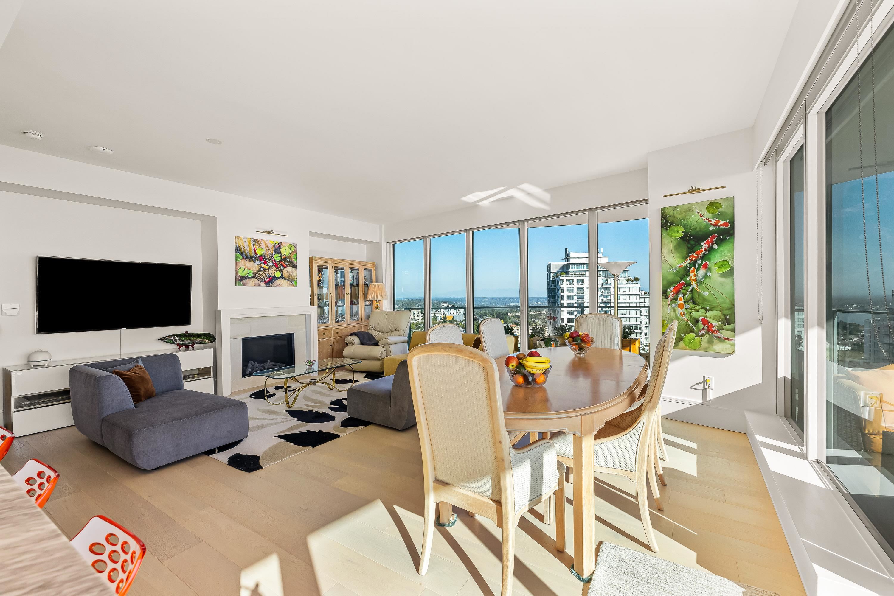 1804 1501 FOSTER STREET, White Rock Unit: 1804