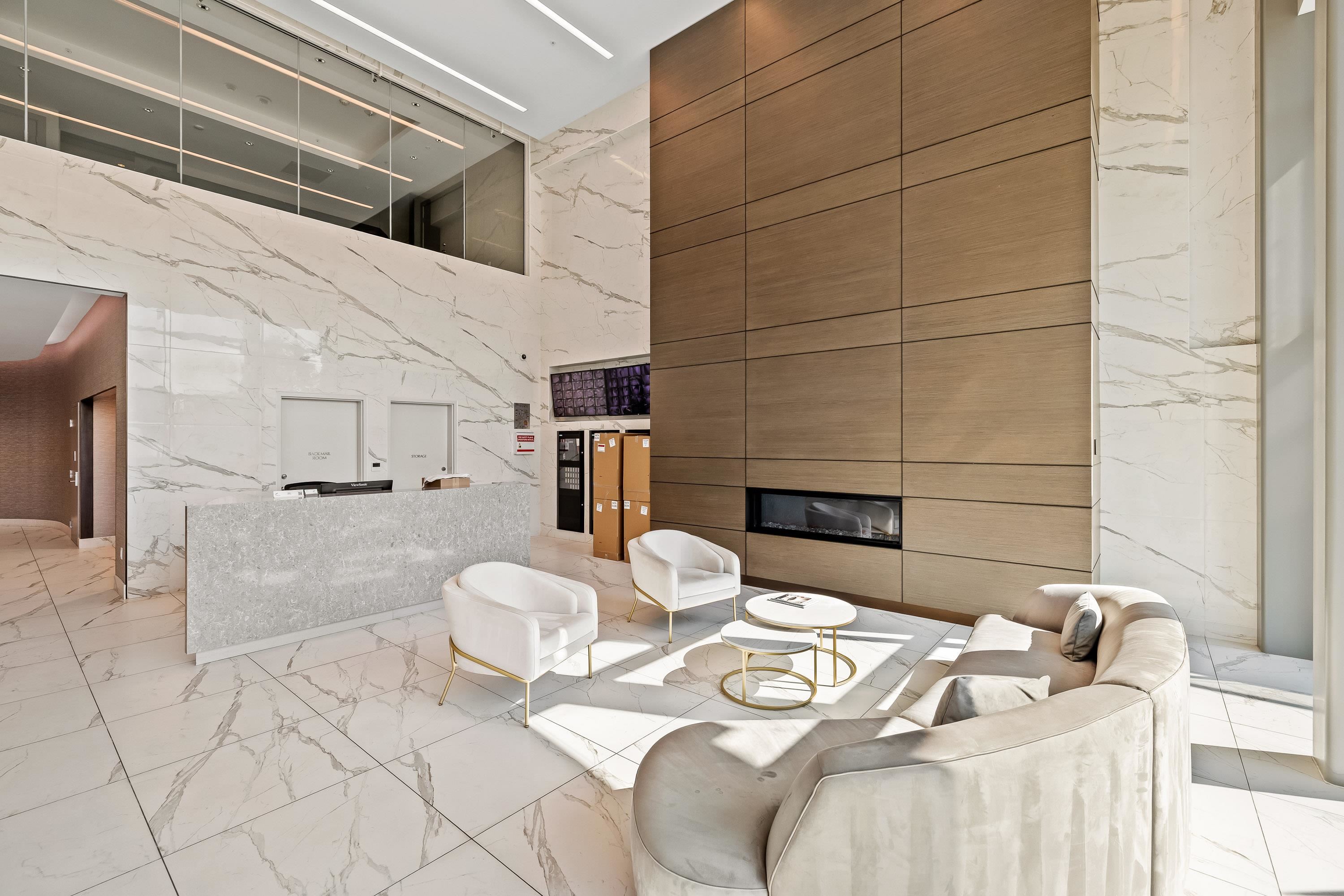 1804 1501 FOSTER STREET, White Rock Unit: 1804