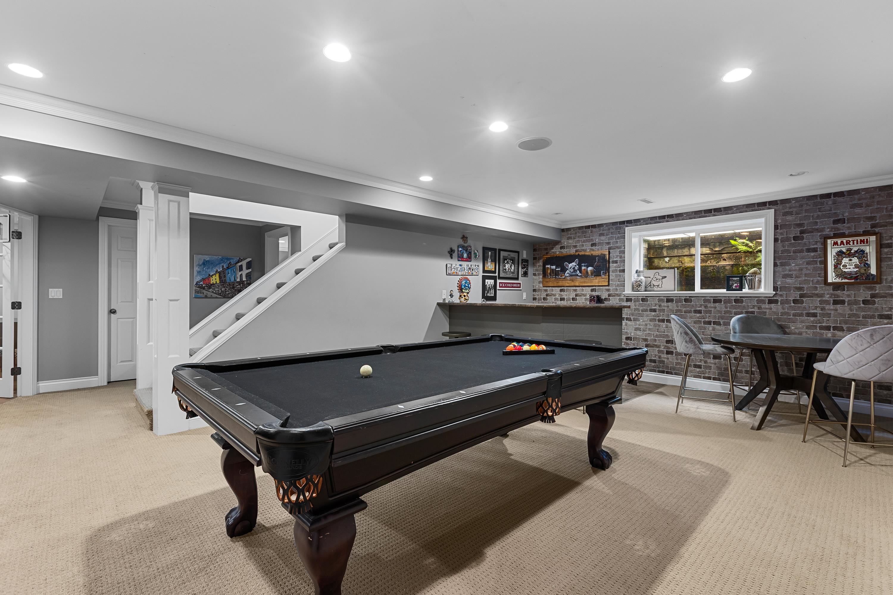 15675 36 AVE, Surrey