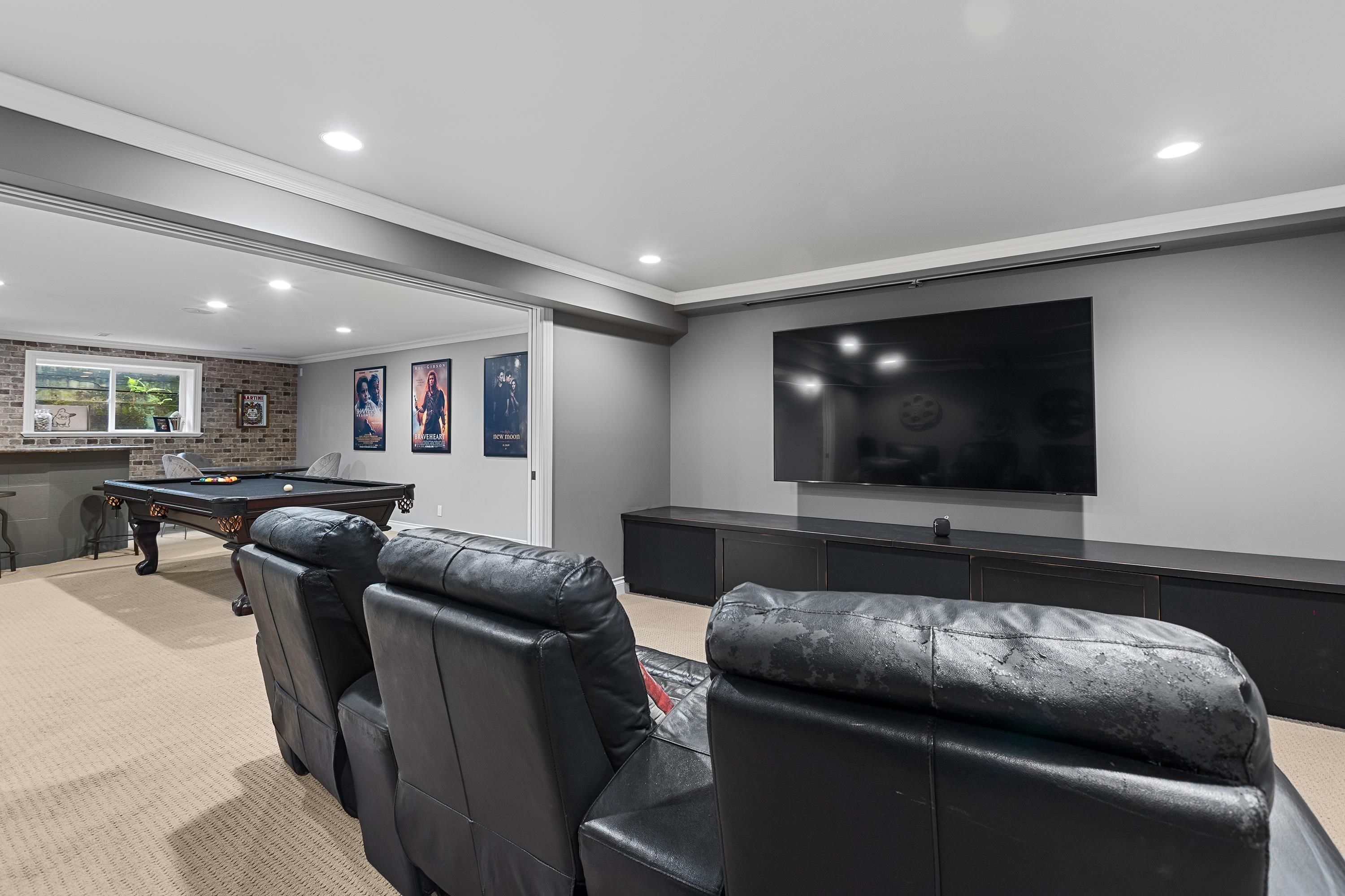 15675 36 AVE, Surrey