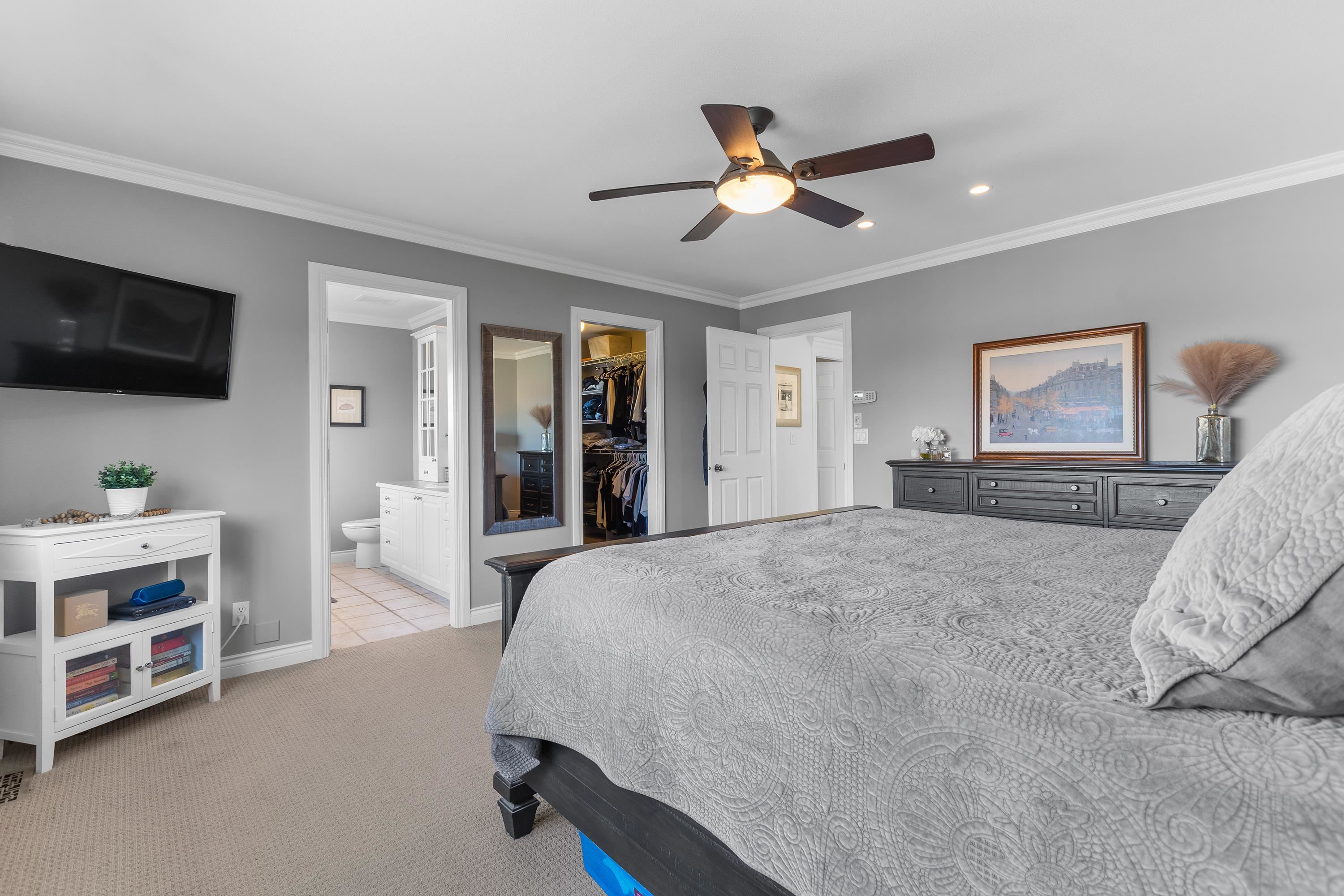 15675 36 AVE, Surrey