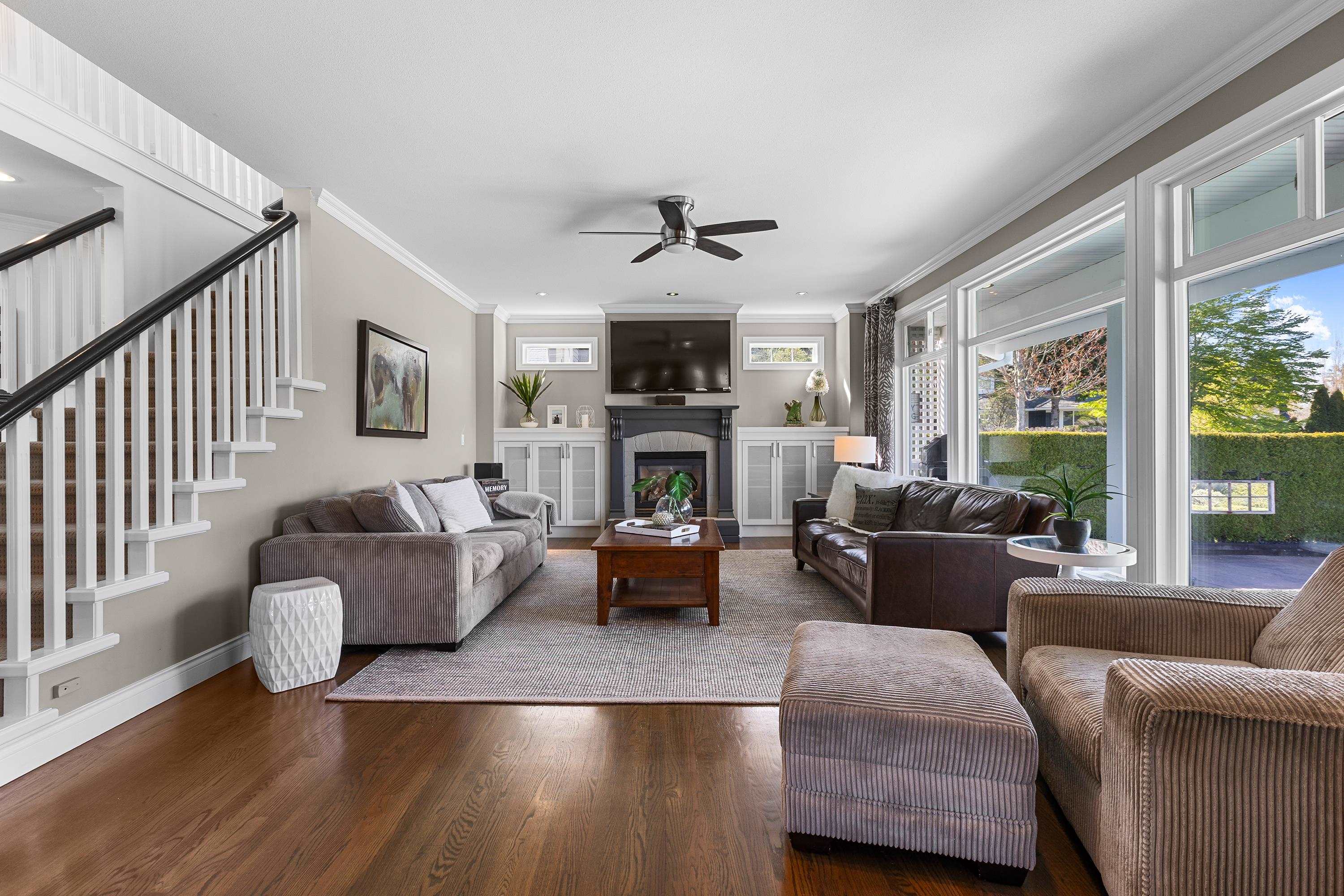 15675 36 AVE, Surrey