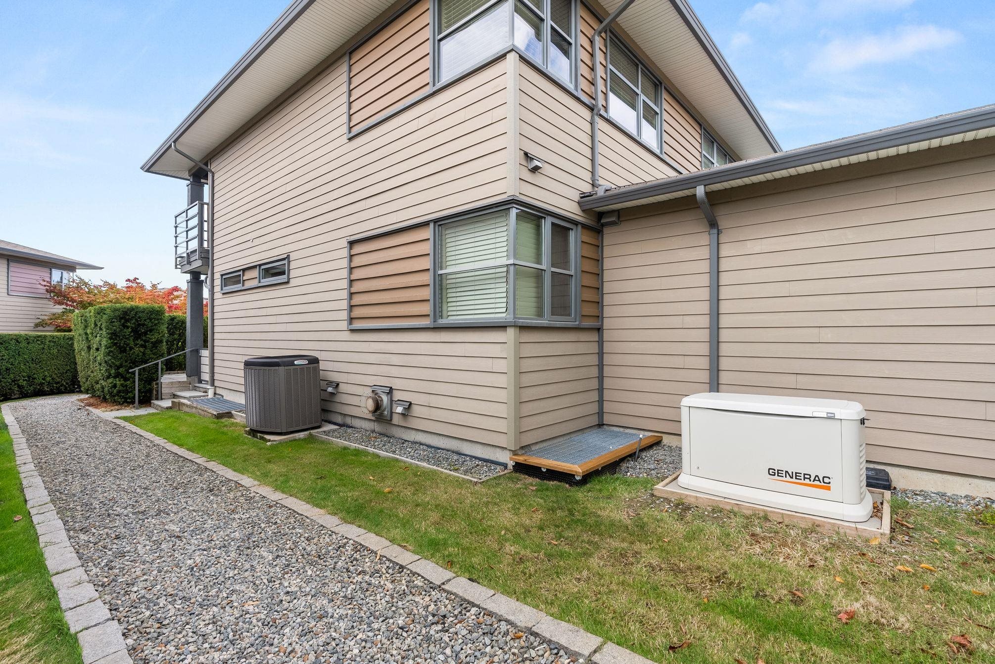 57 2603 162 ST, Surrey Unit: 57