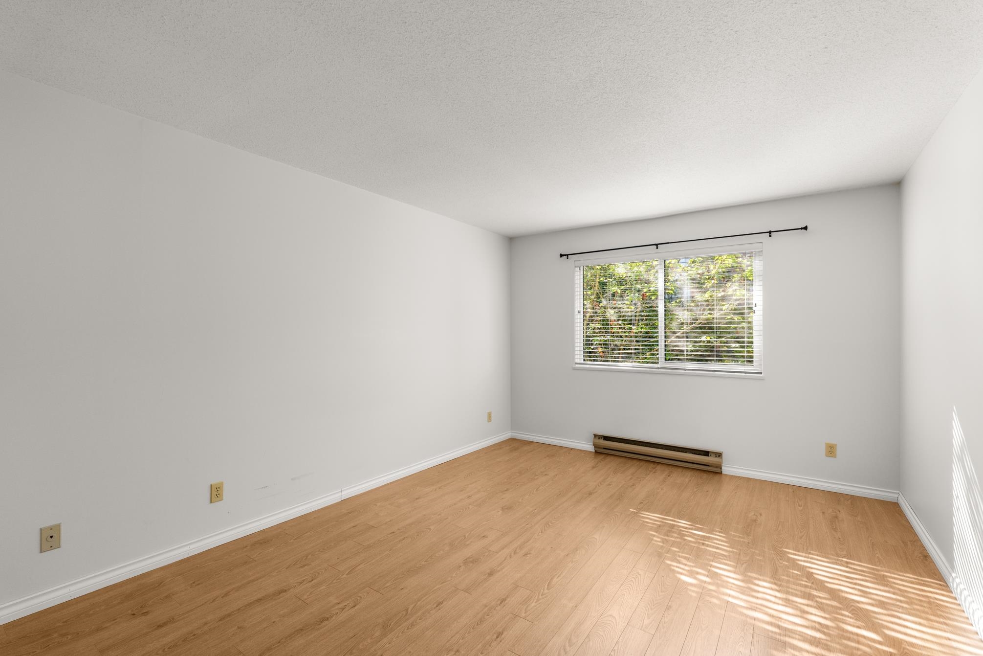 205 1531 MERKLIN ST, White Rock Unit: 205