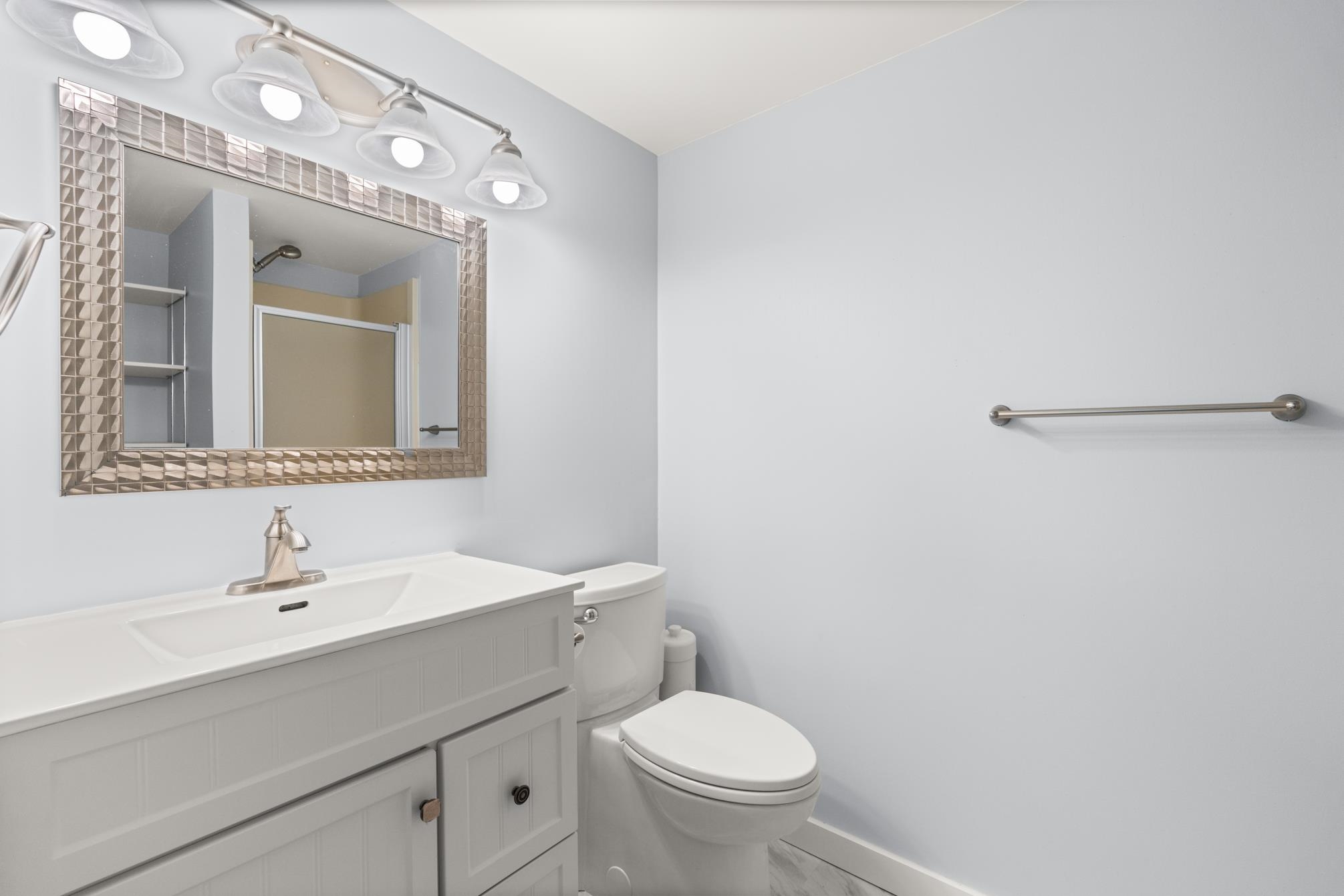 205 1531 MERKLIN ST, White Rock Unit: 205