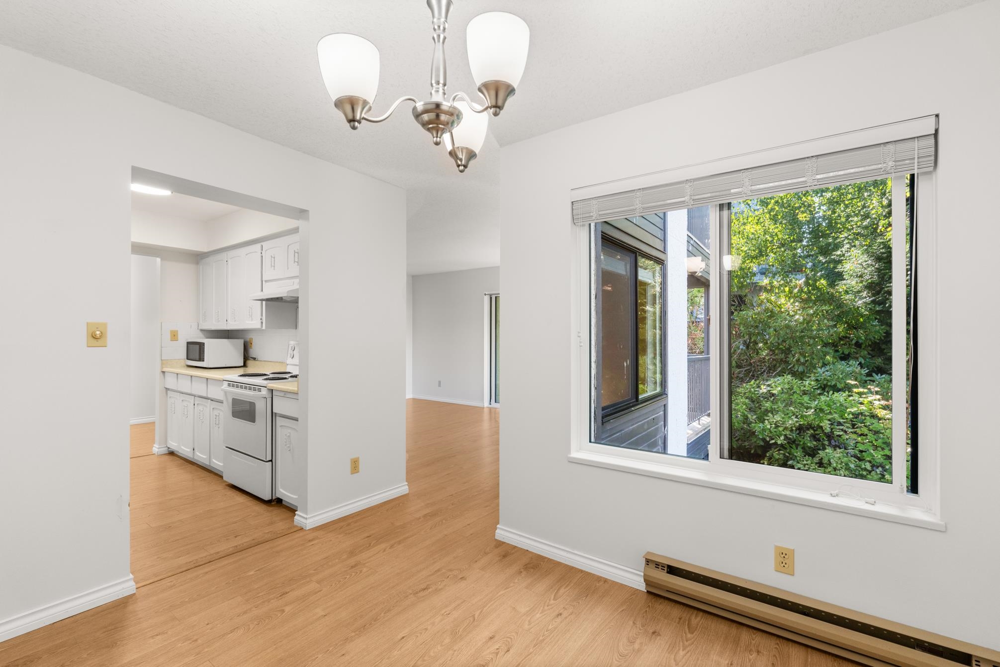 205 1531 MERKLIN ST, White Rock Unit: 205