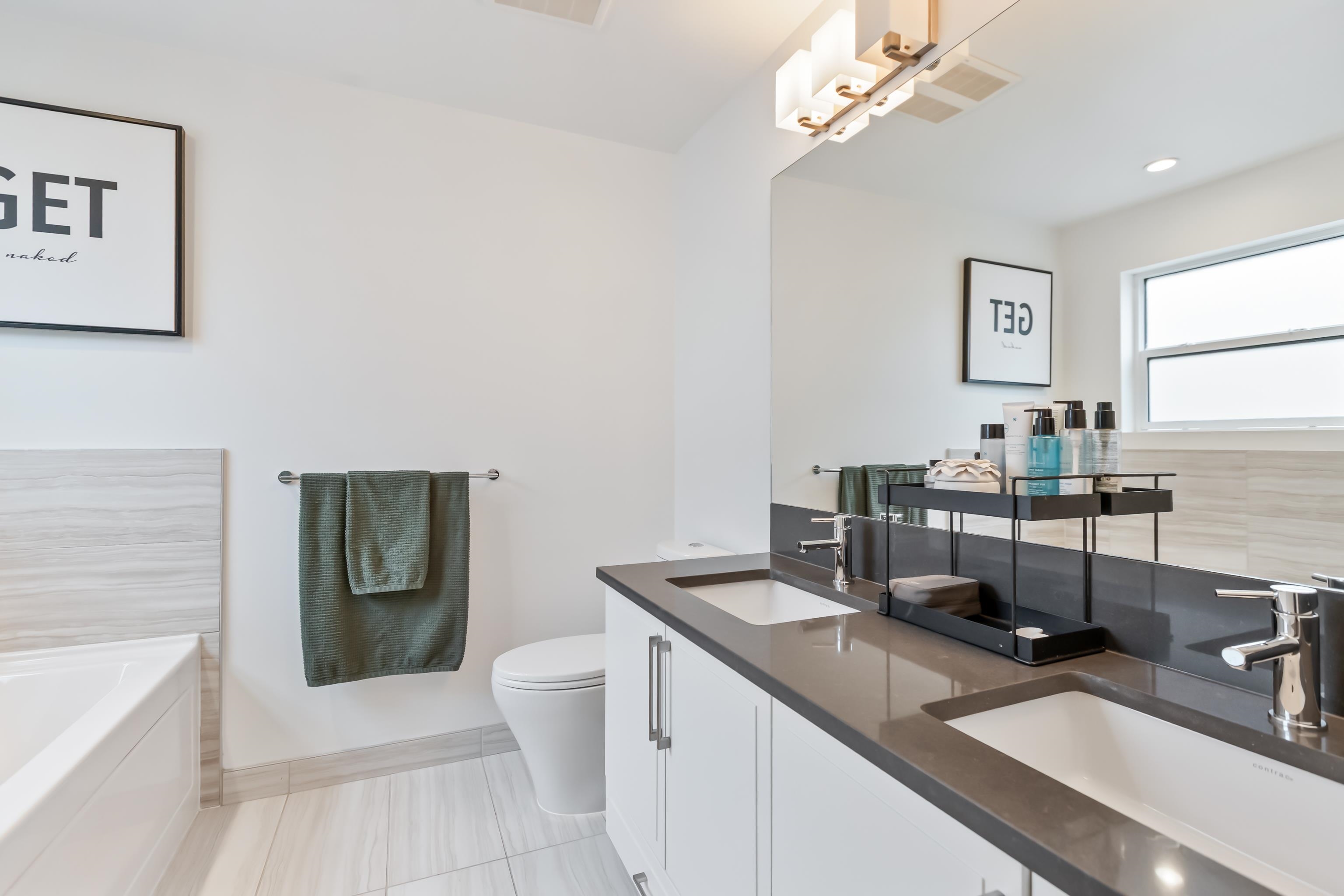 14 2999 151 ST, Surrey Unit: 14