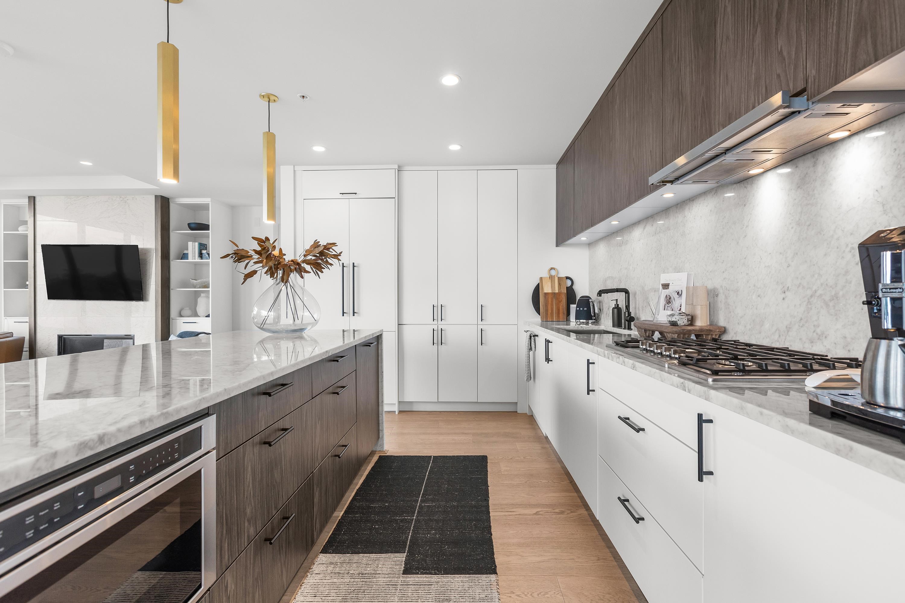 602 14825 THRIFT AVE Unit: 602