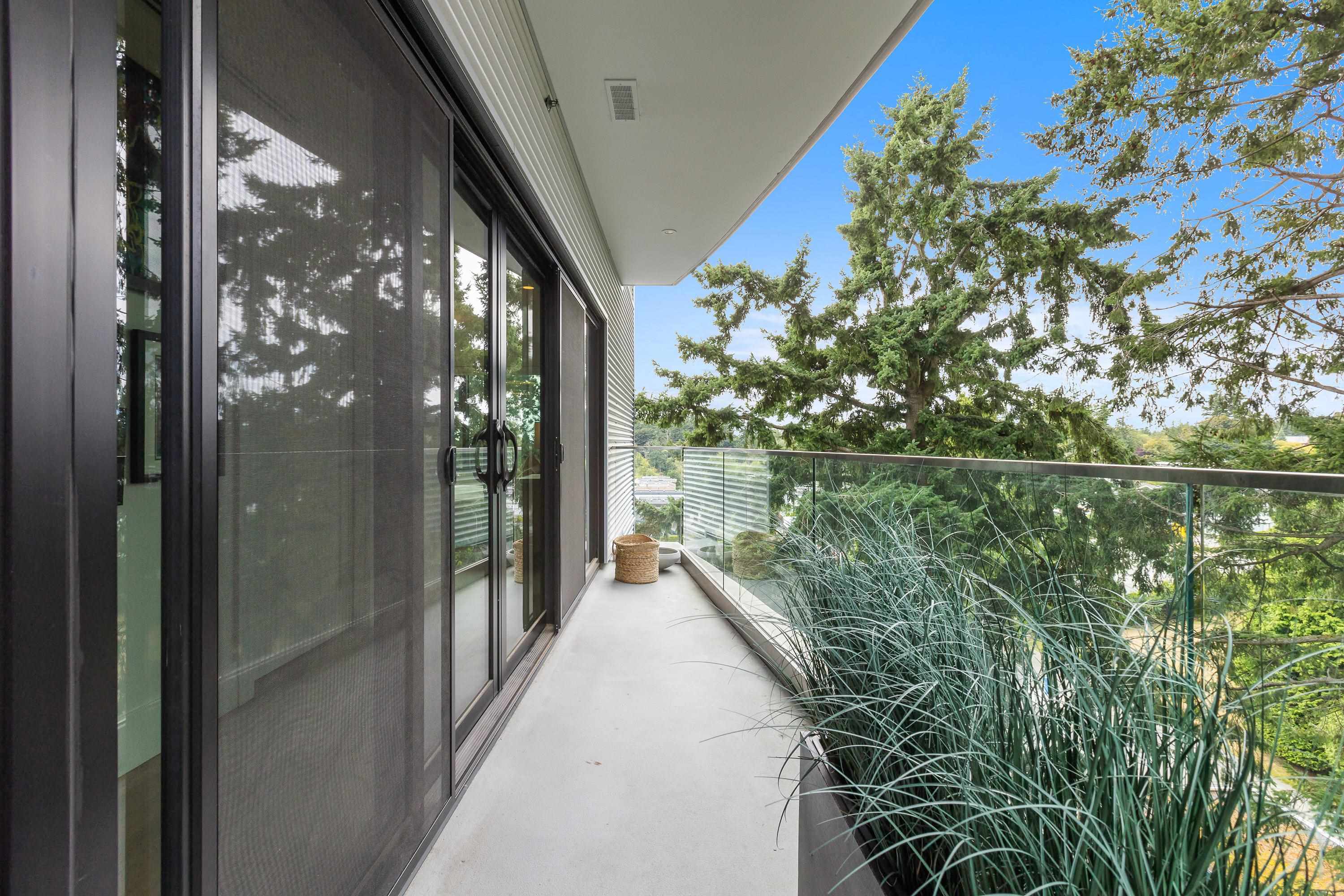 602 14825 THRIFT AVE Unit: 602