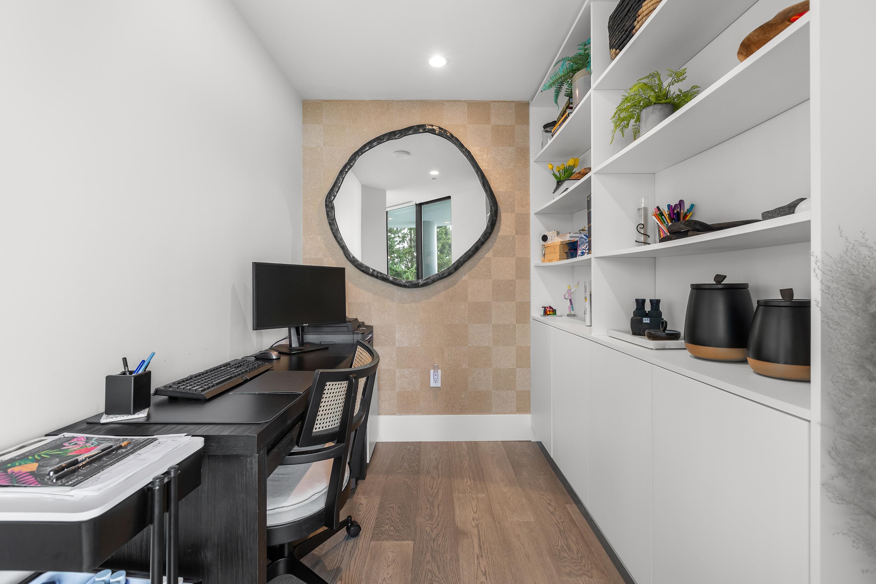 602 14825 THRIFT AVE Unit: 602