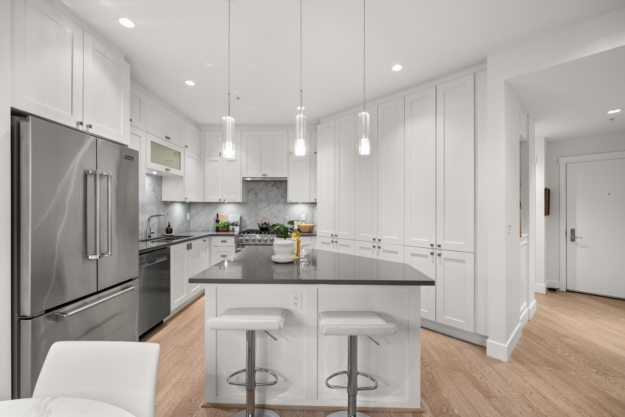 413 14855 THRIFT AVE Unit: 413