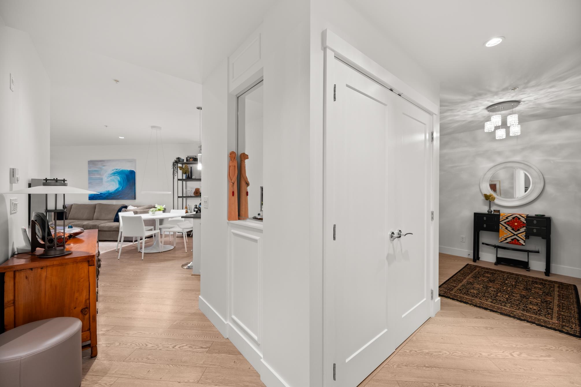 413 14855 THRIFT AVE Unit: 413