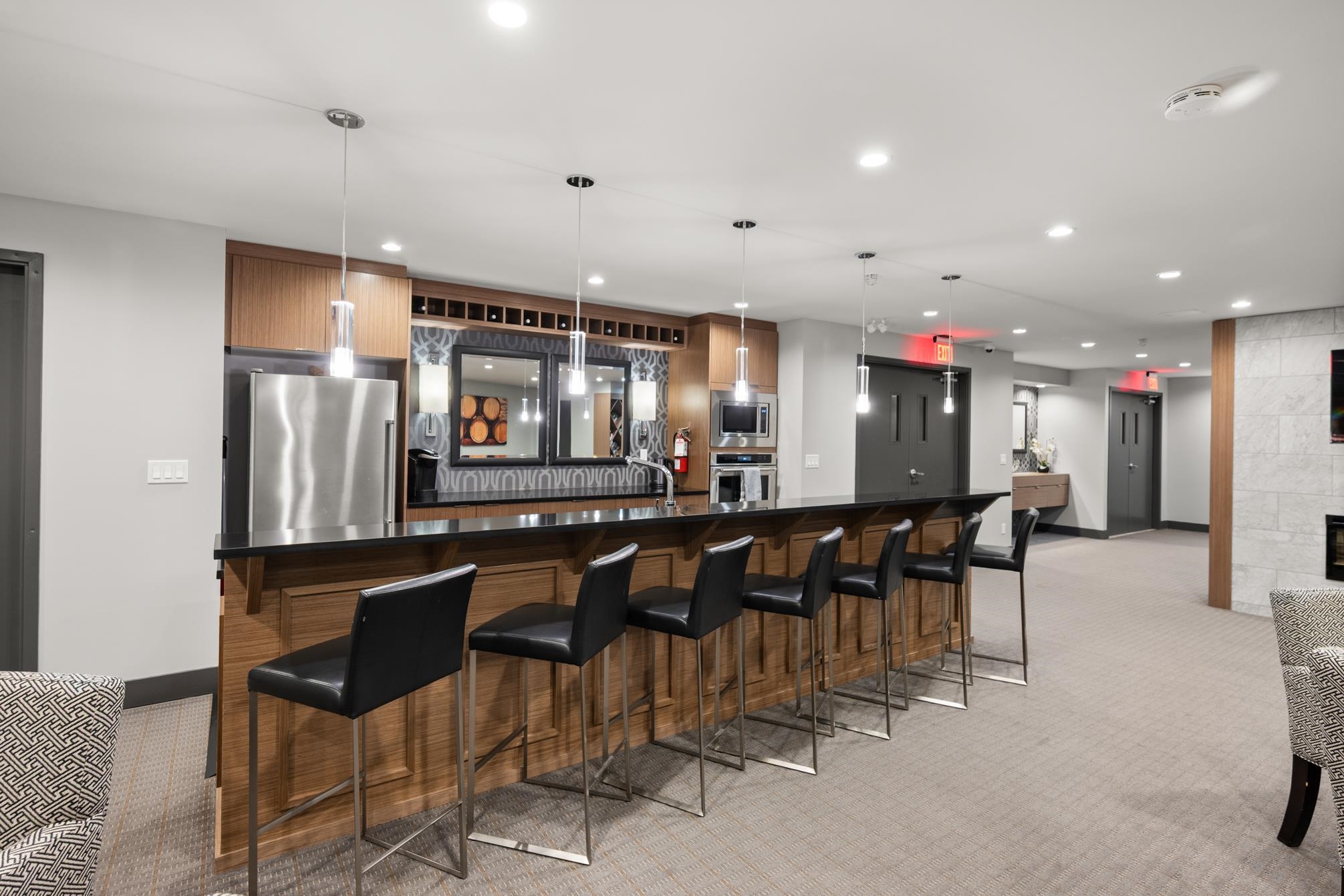 413 14855 THRIFT AVE Unit: 413