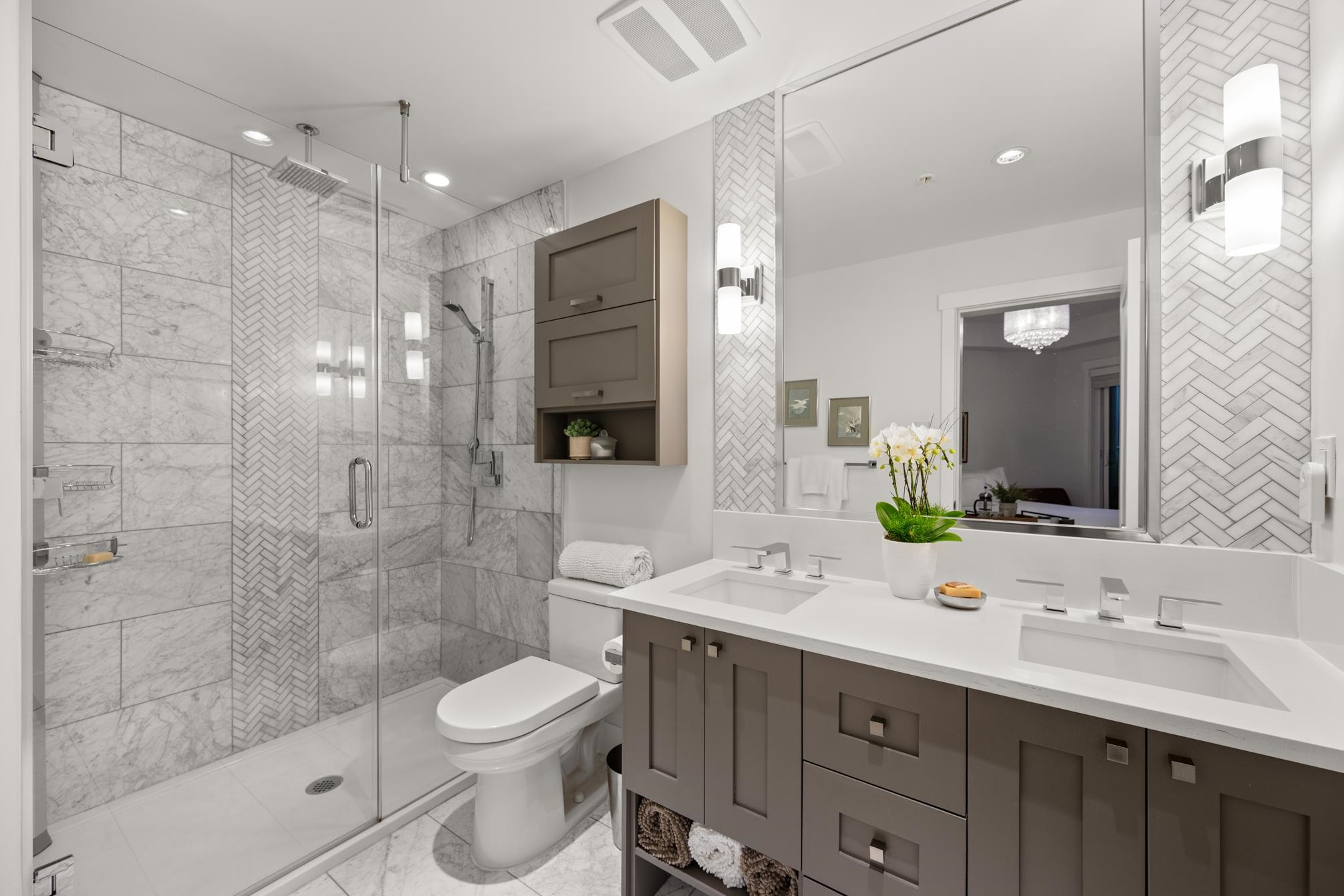 413 14855 THRIFT AVE Unit: 413