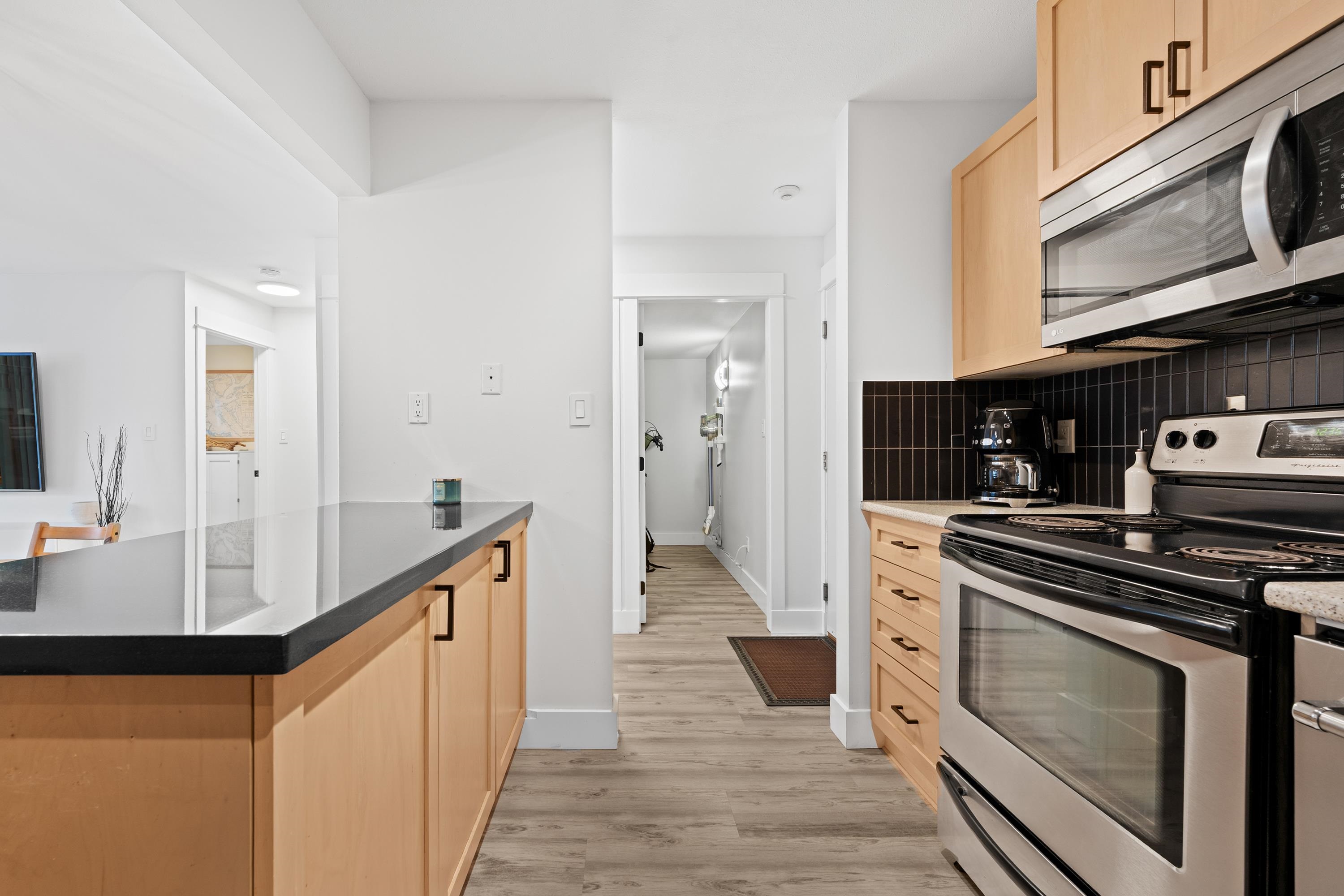 106 32725 GEORGE FERGUSON WAY Unit: 106