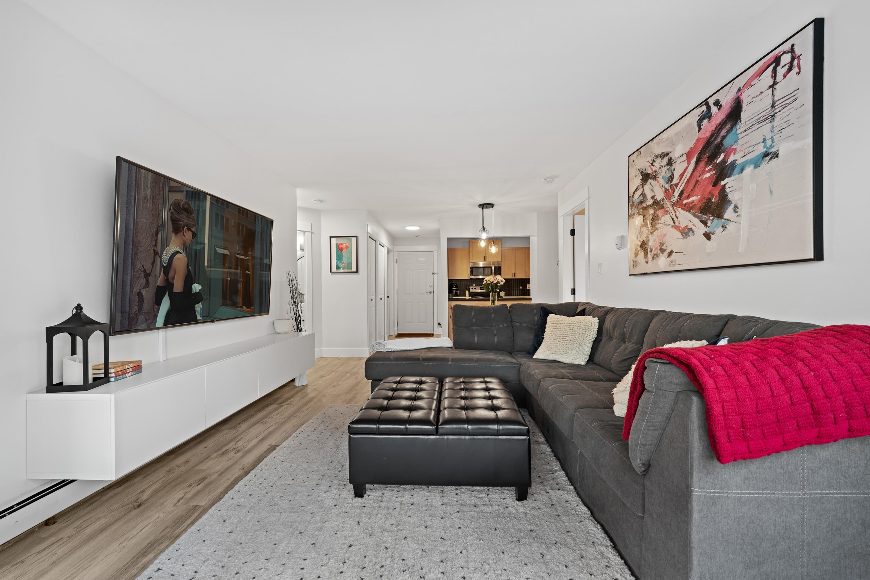 106 32725 GEORGE FERGUSON WAY Unit: 106