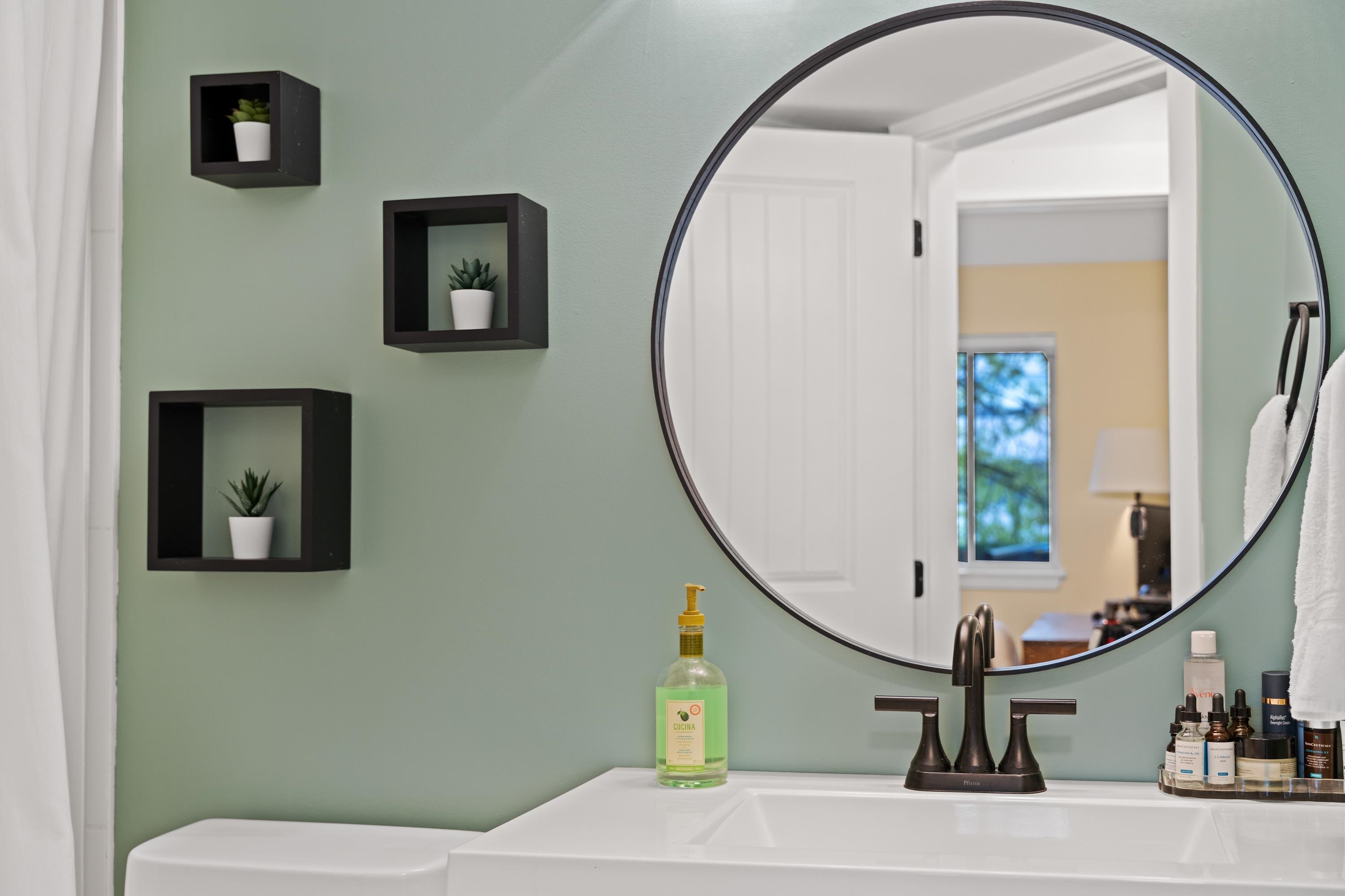 106 32725 GEORGE FERGUSON WAY Unit: 106