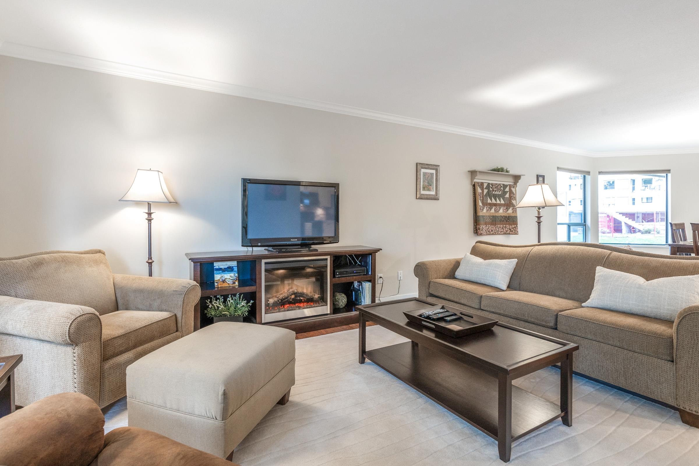 304 1351 VIDAL STREET Unit: 304