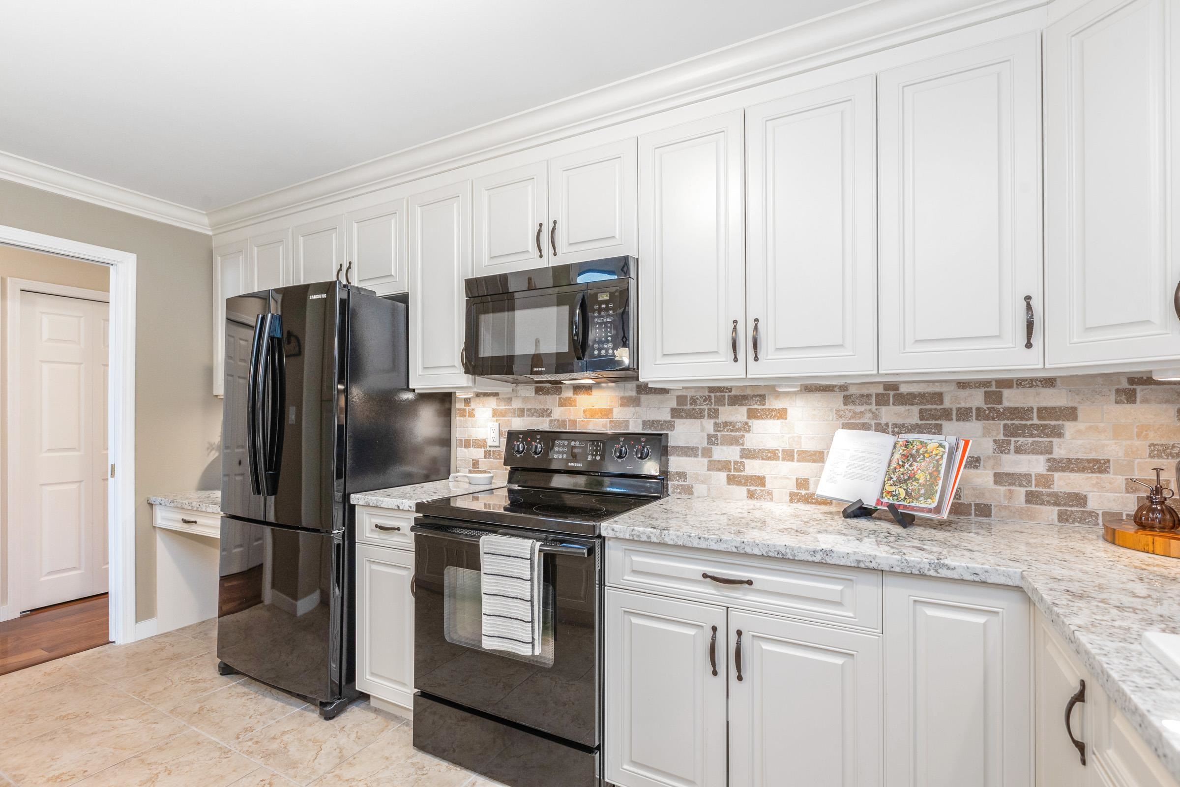 304 1351 VIDAL STREET Unit: 304